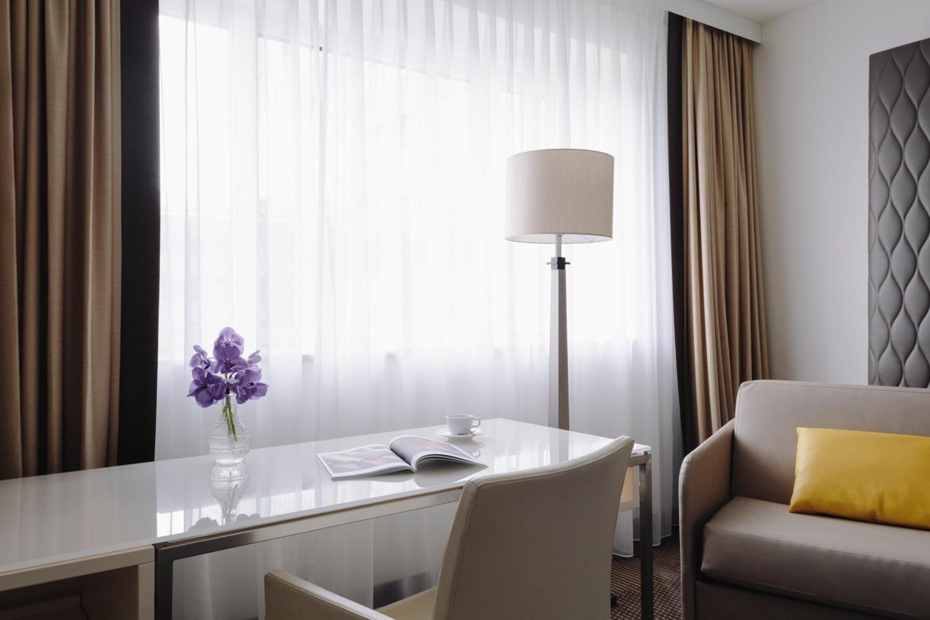 Deluxe Double or Twin Room - Photo 3