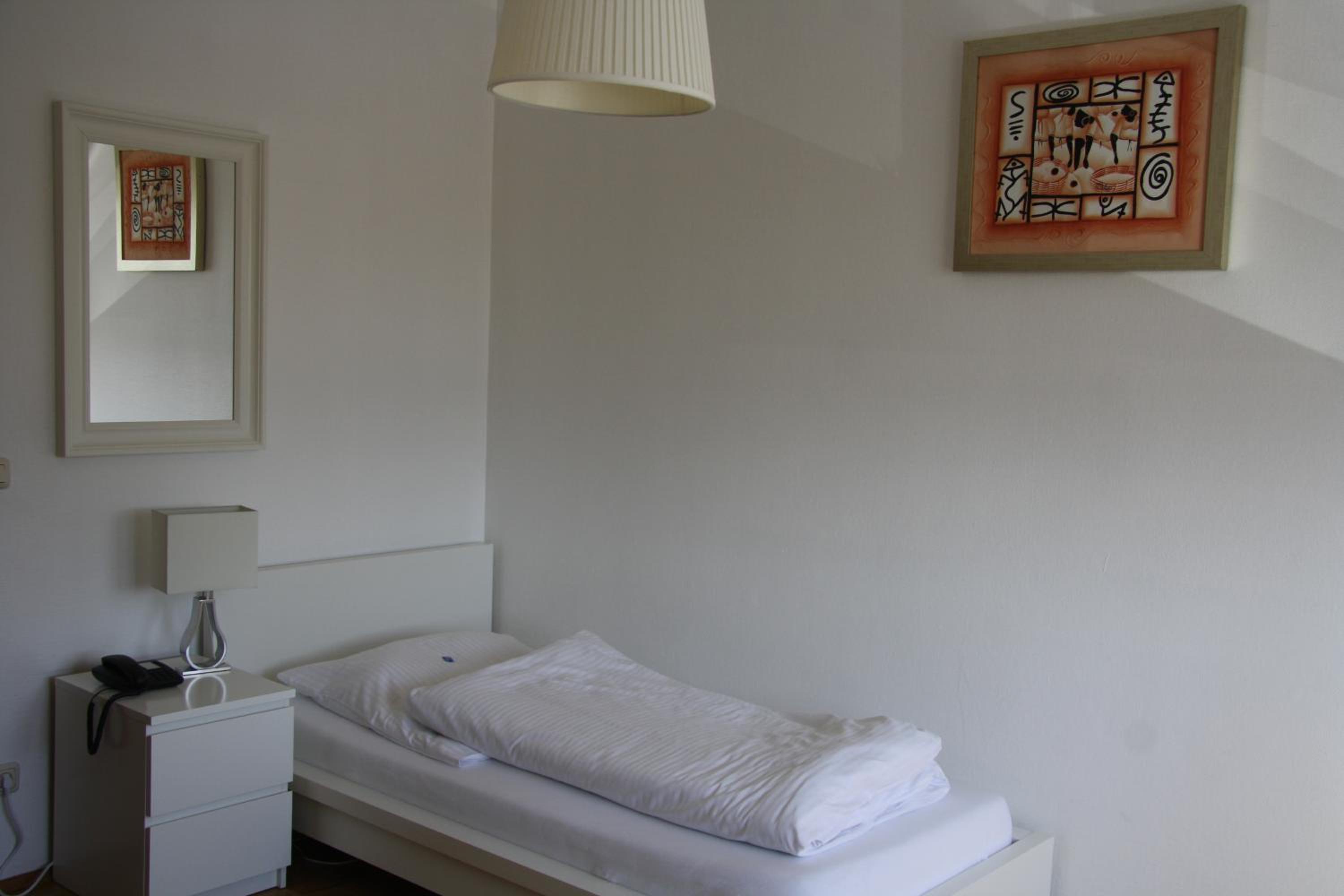 Comfort Single Room