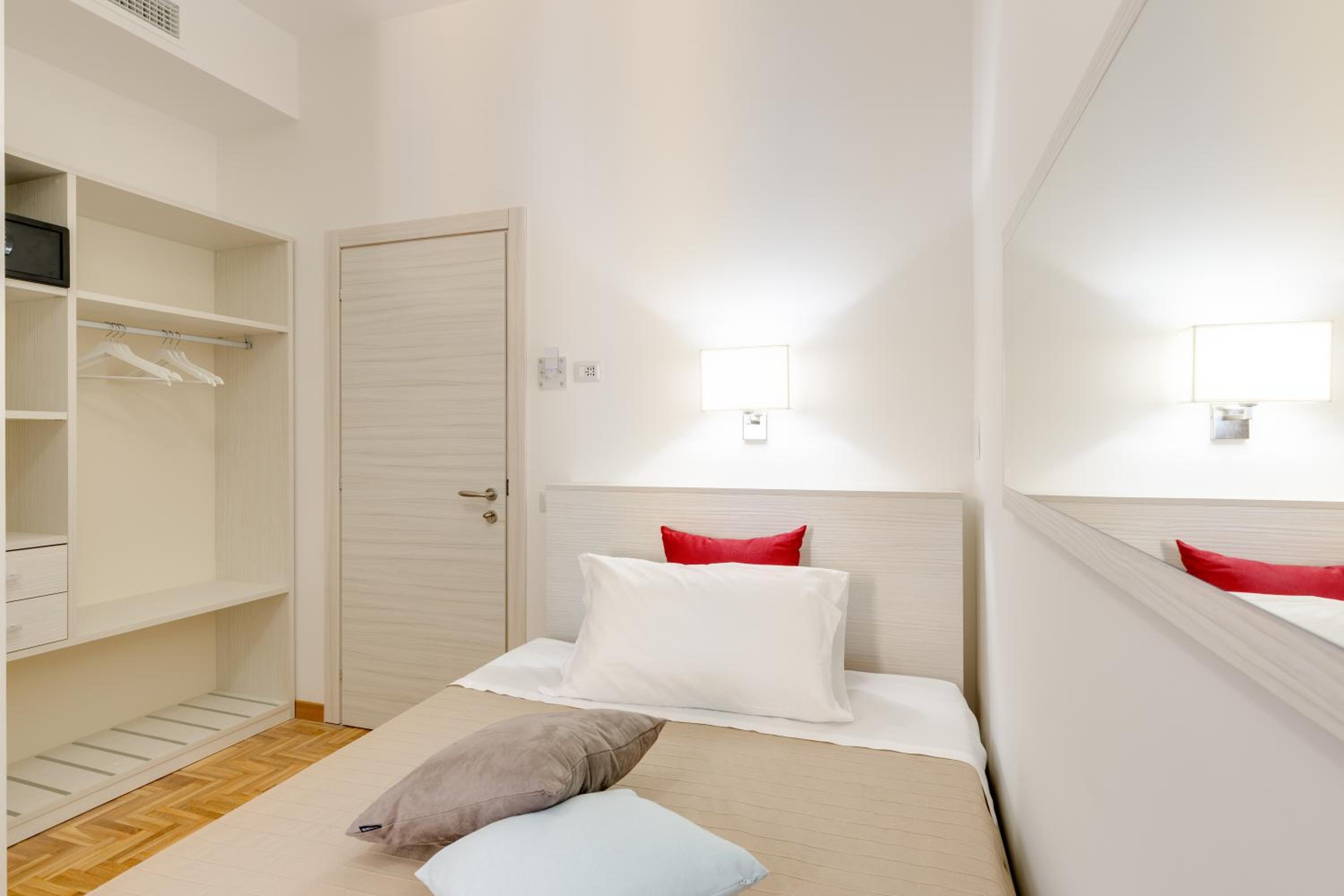 Standard Double Room photo 1