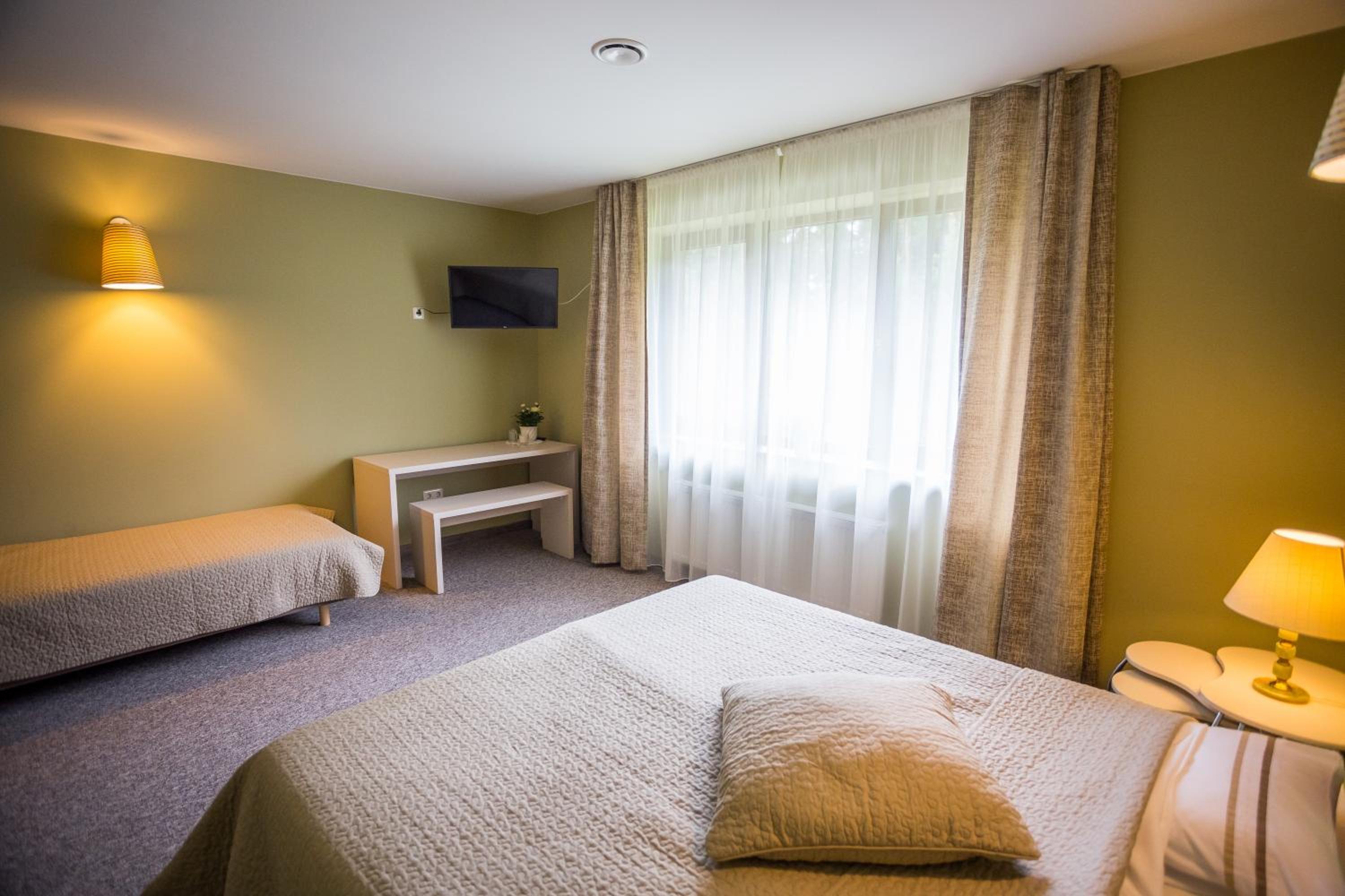 Triple Room - Photo 14