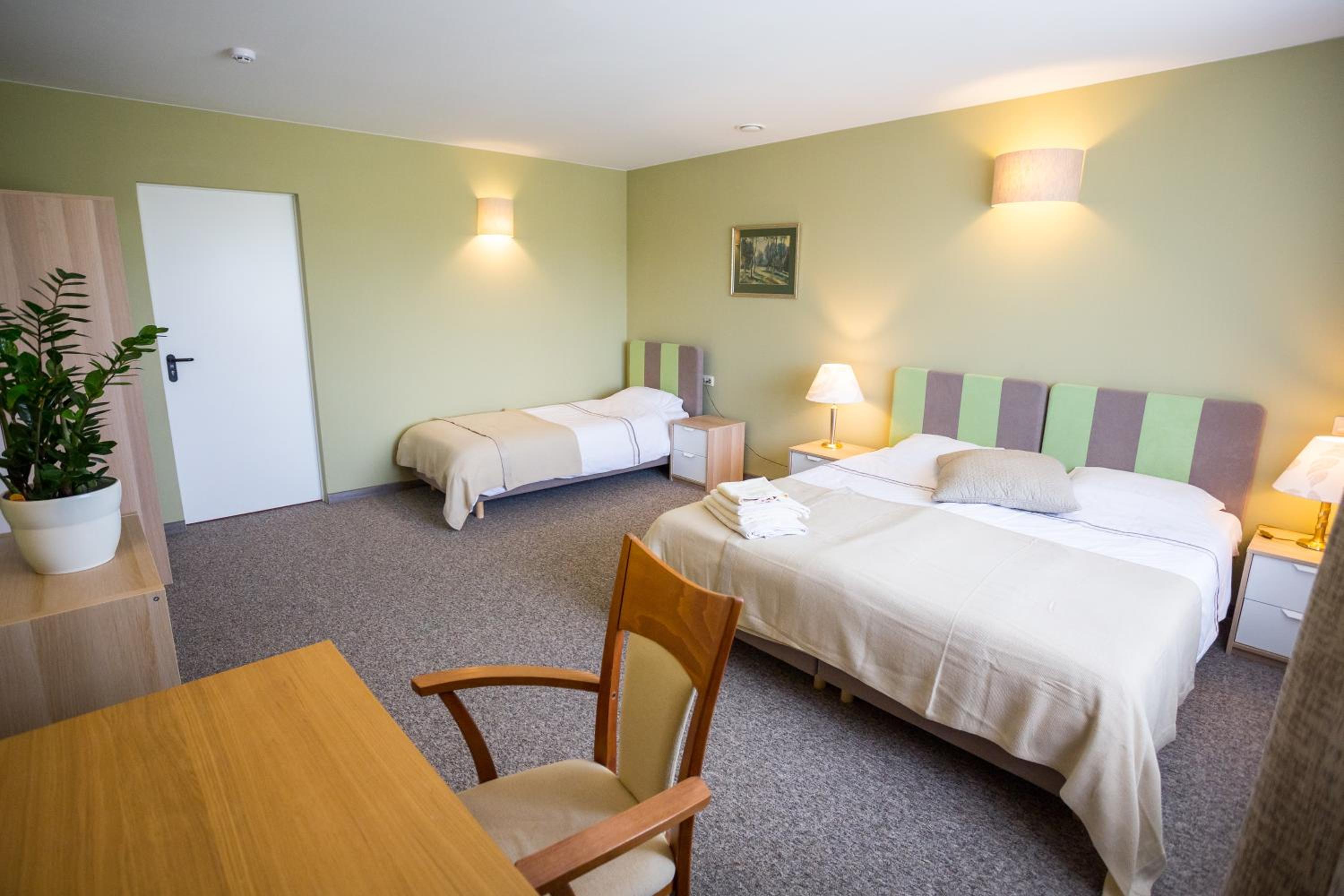 Triple Room - Photo 20
