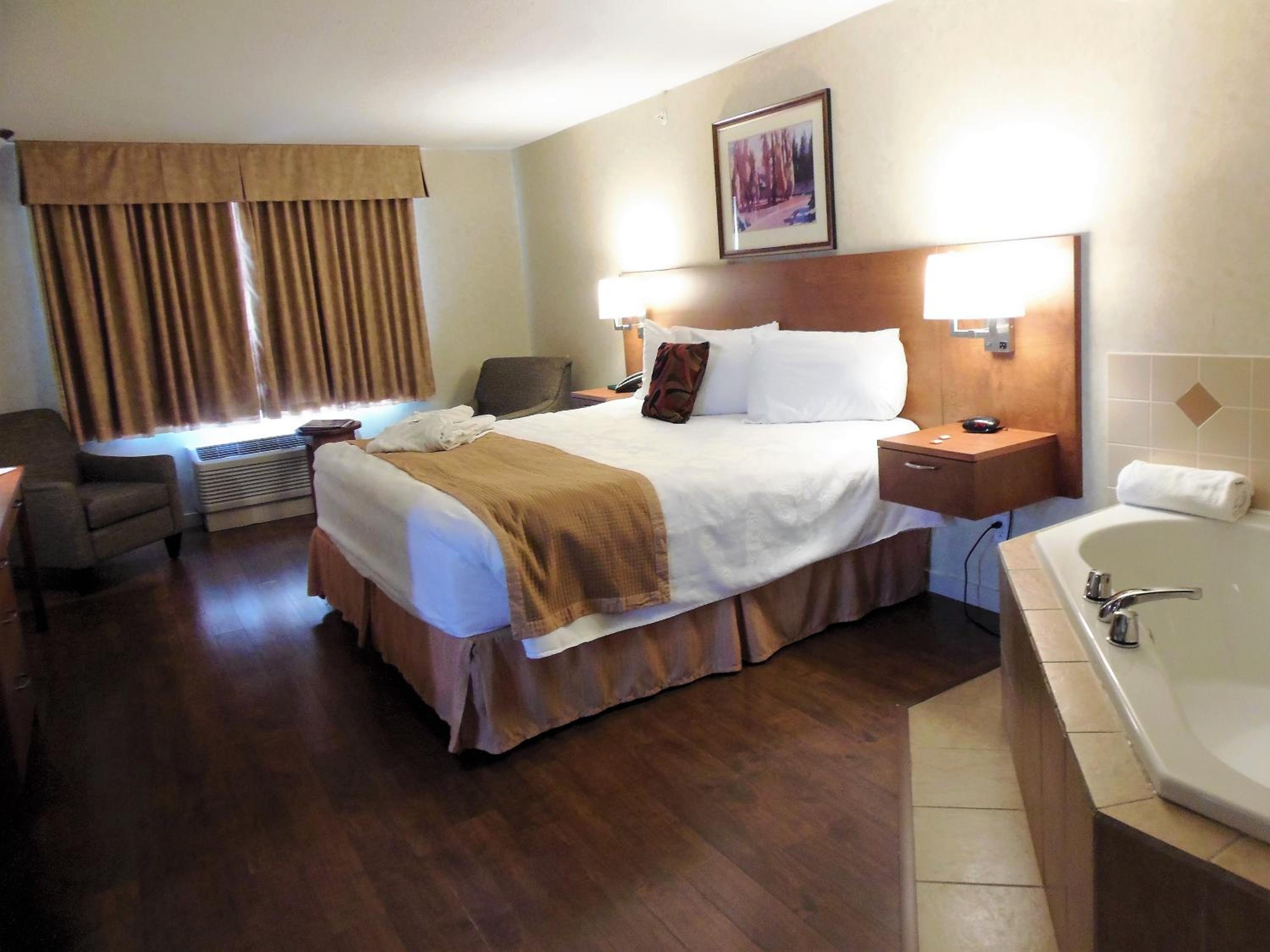 King Suite - Photo 33