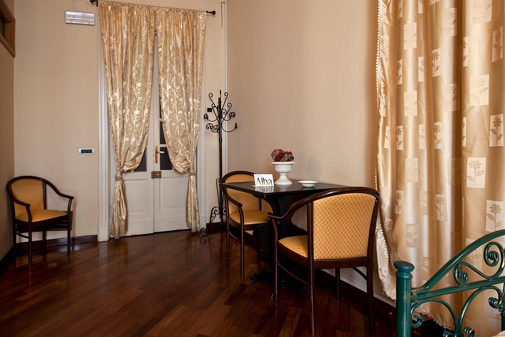 Double or Twin Room - Photo 14
