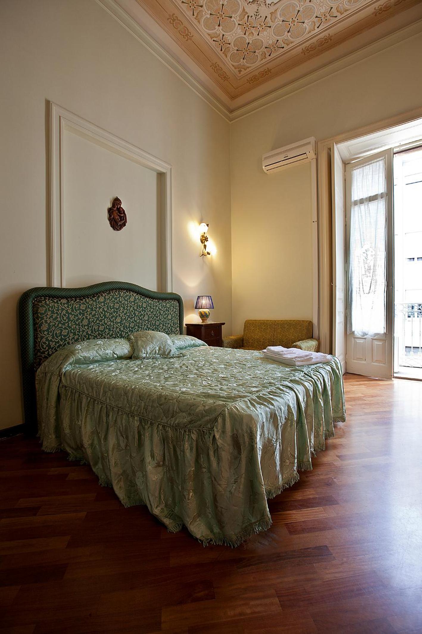 Double or Twin Room - Photo 16