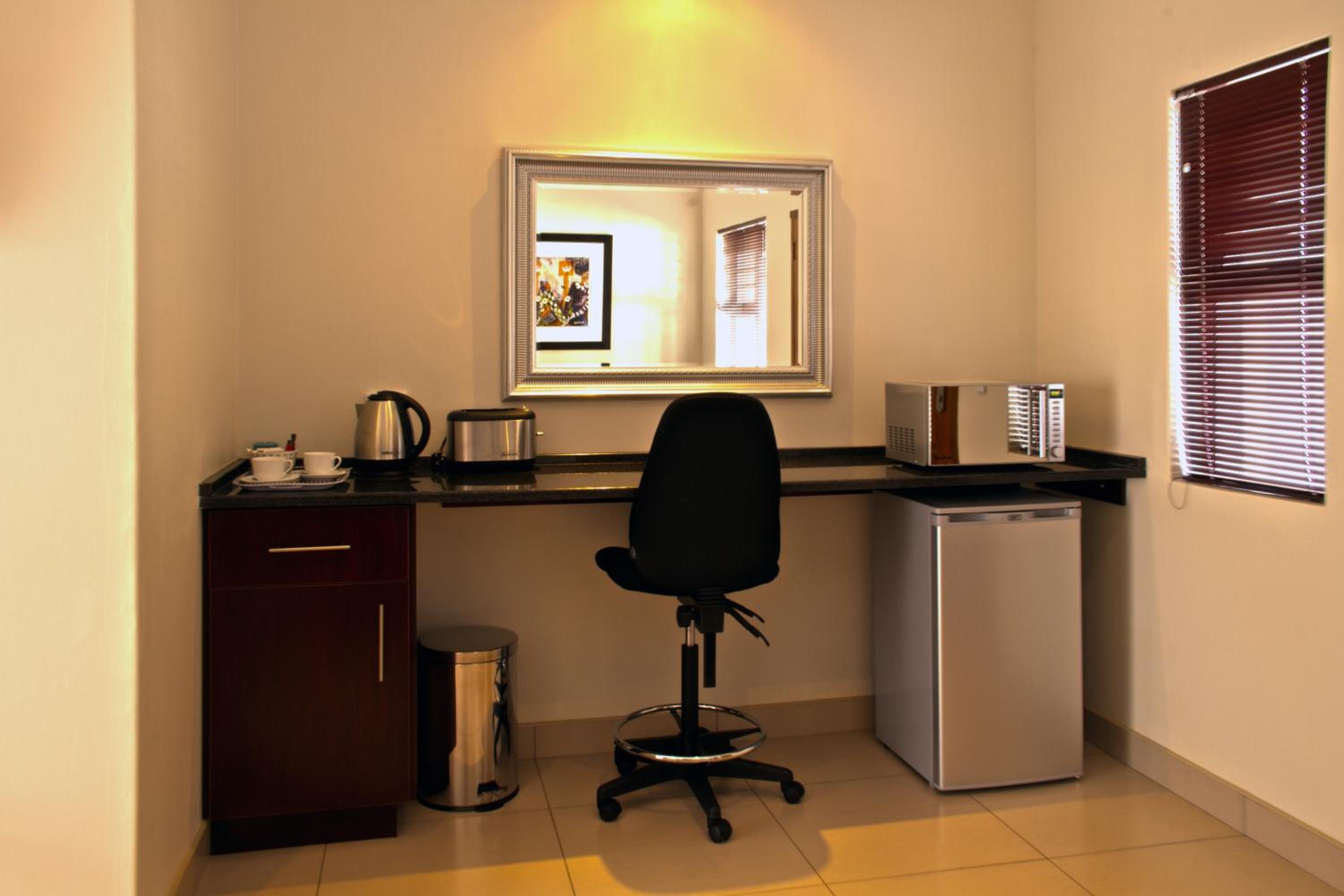 Deluxe Suite - Photo 4