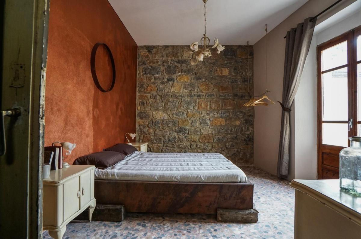 Deluxe Double Room with Shower photo 1