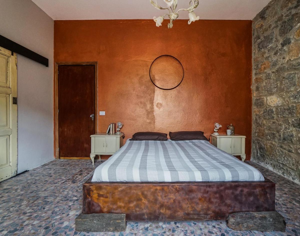 Deluxe Double Room with Shower photo 2