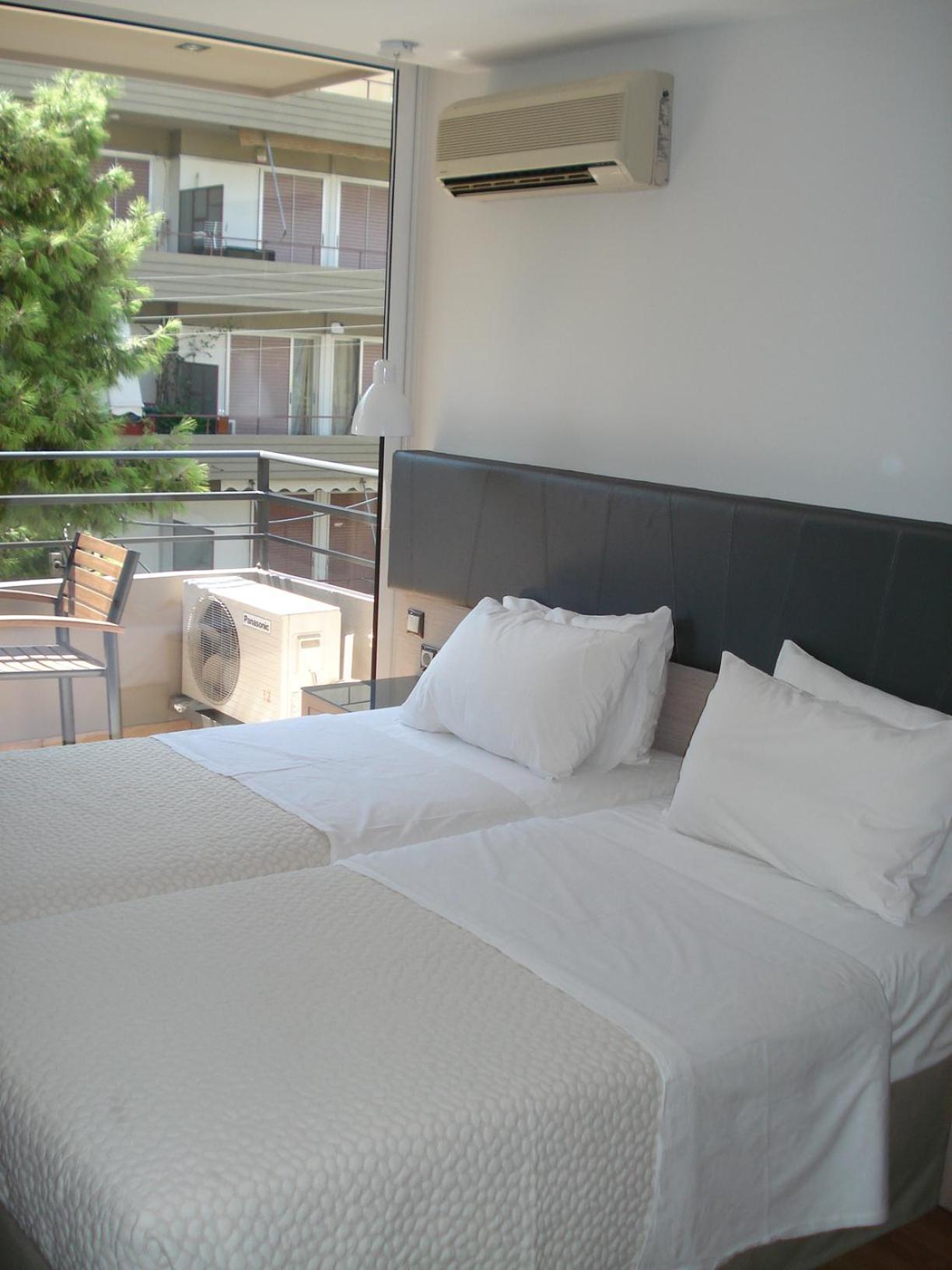 Standard Twin Room photo 3