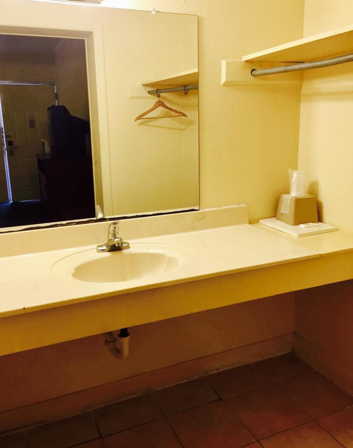 Motel 6 Williamston, NC - Highway 17, Billede 3