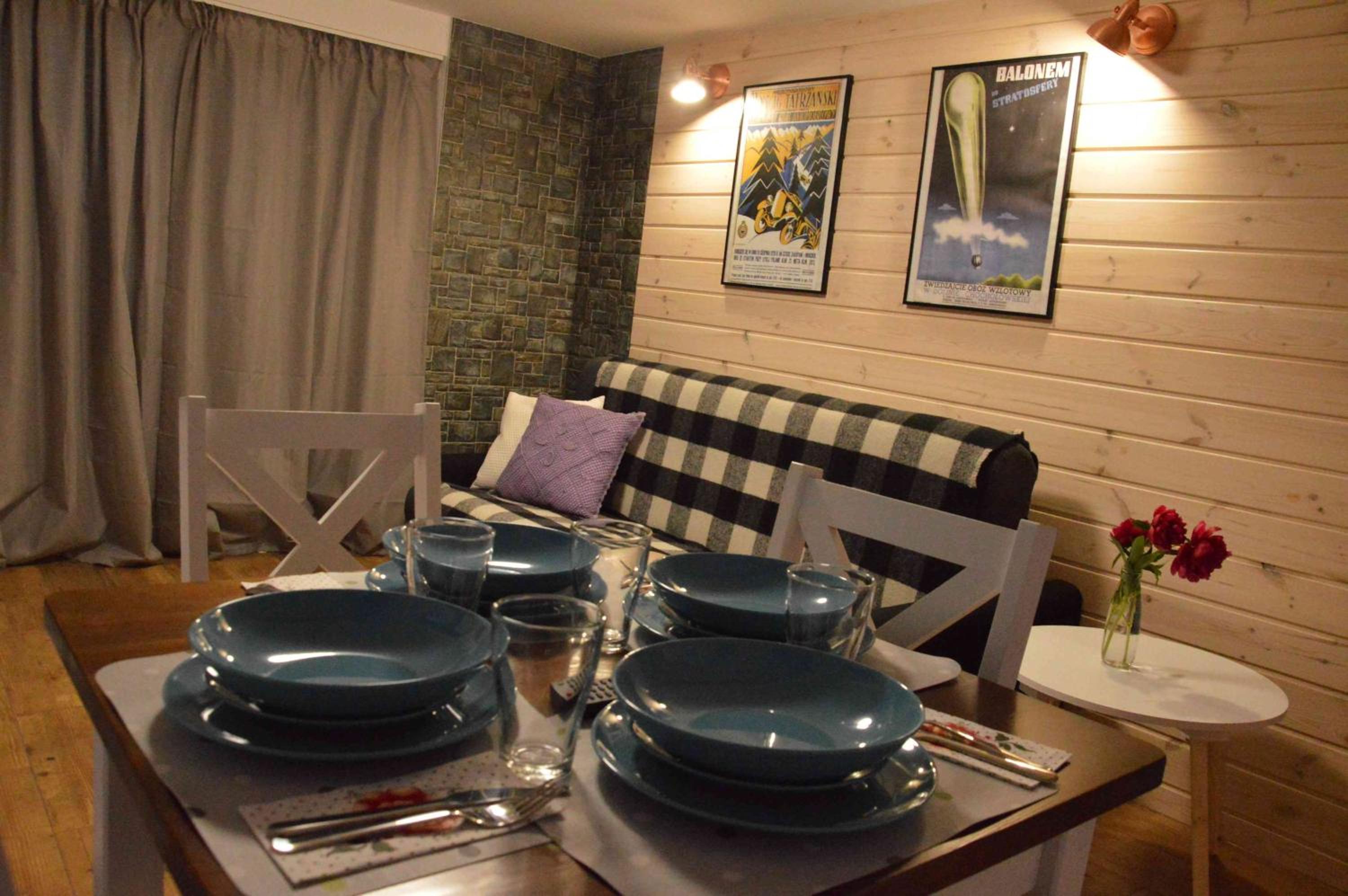 One-Bedroom Apartment - Photo 6