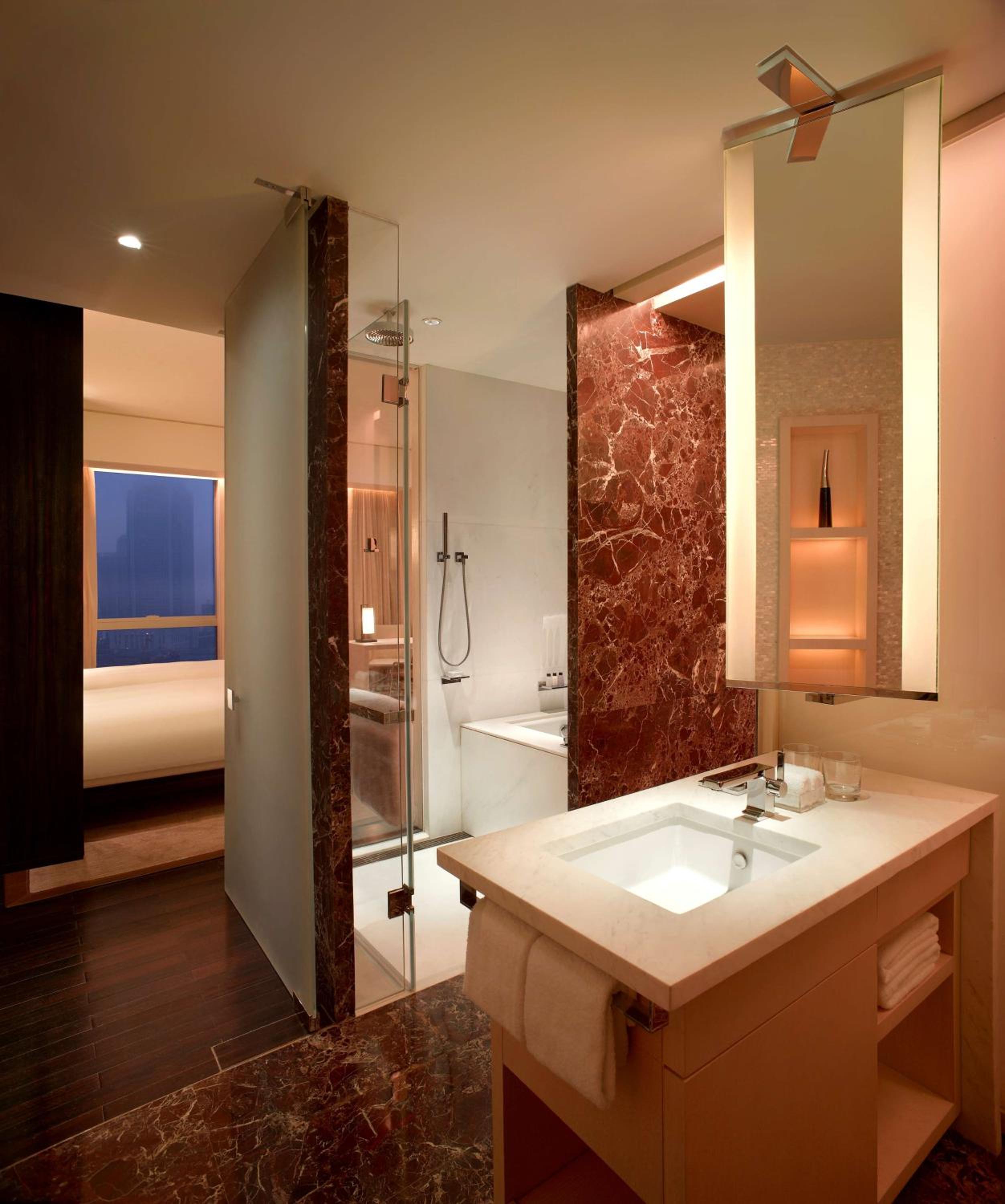 King Room with Garden View - Photo 4