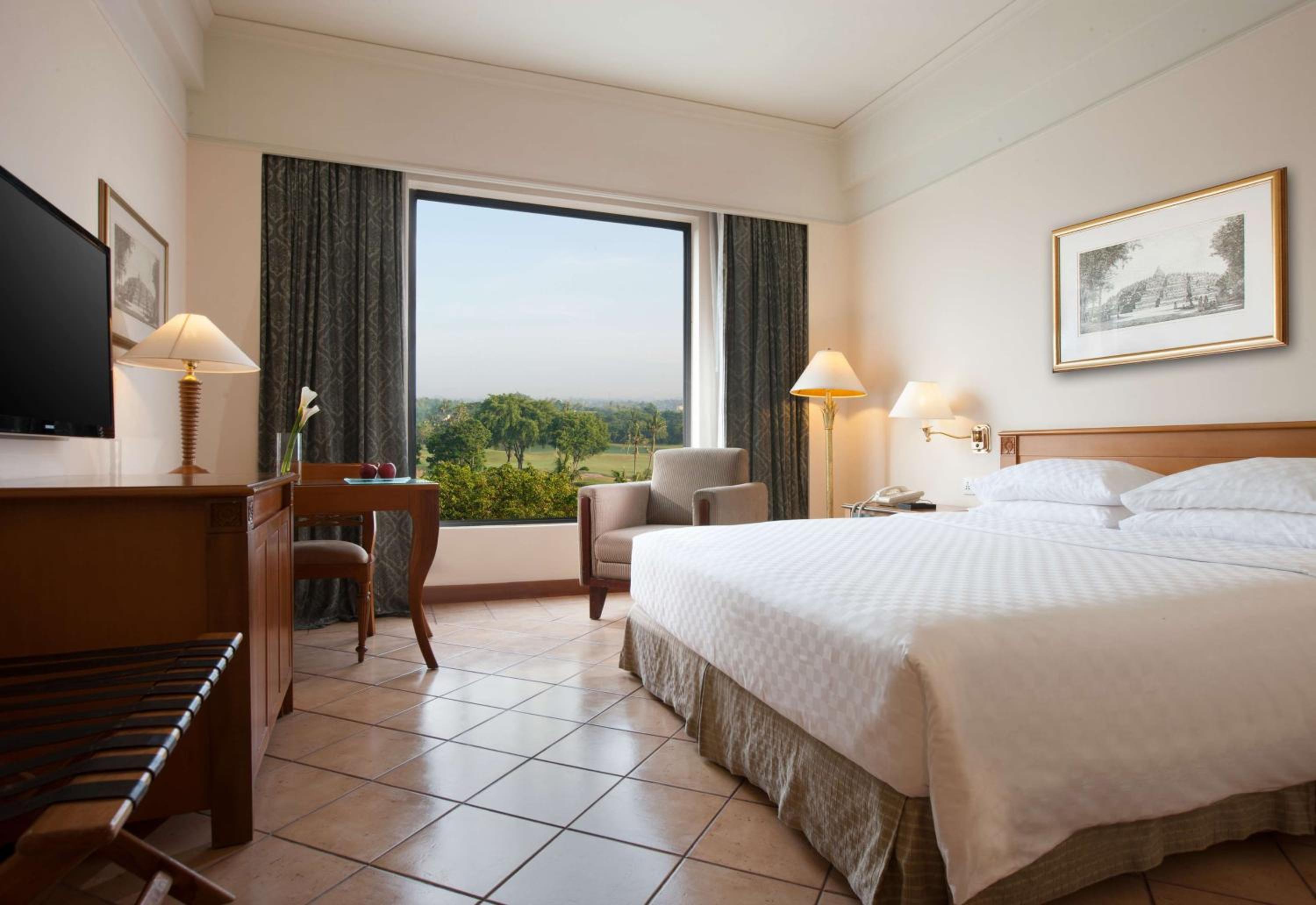 King Room - Club Access