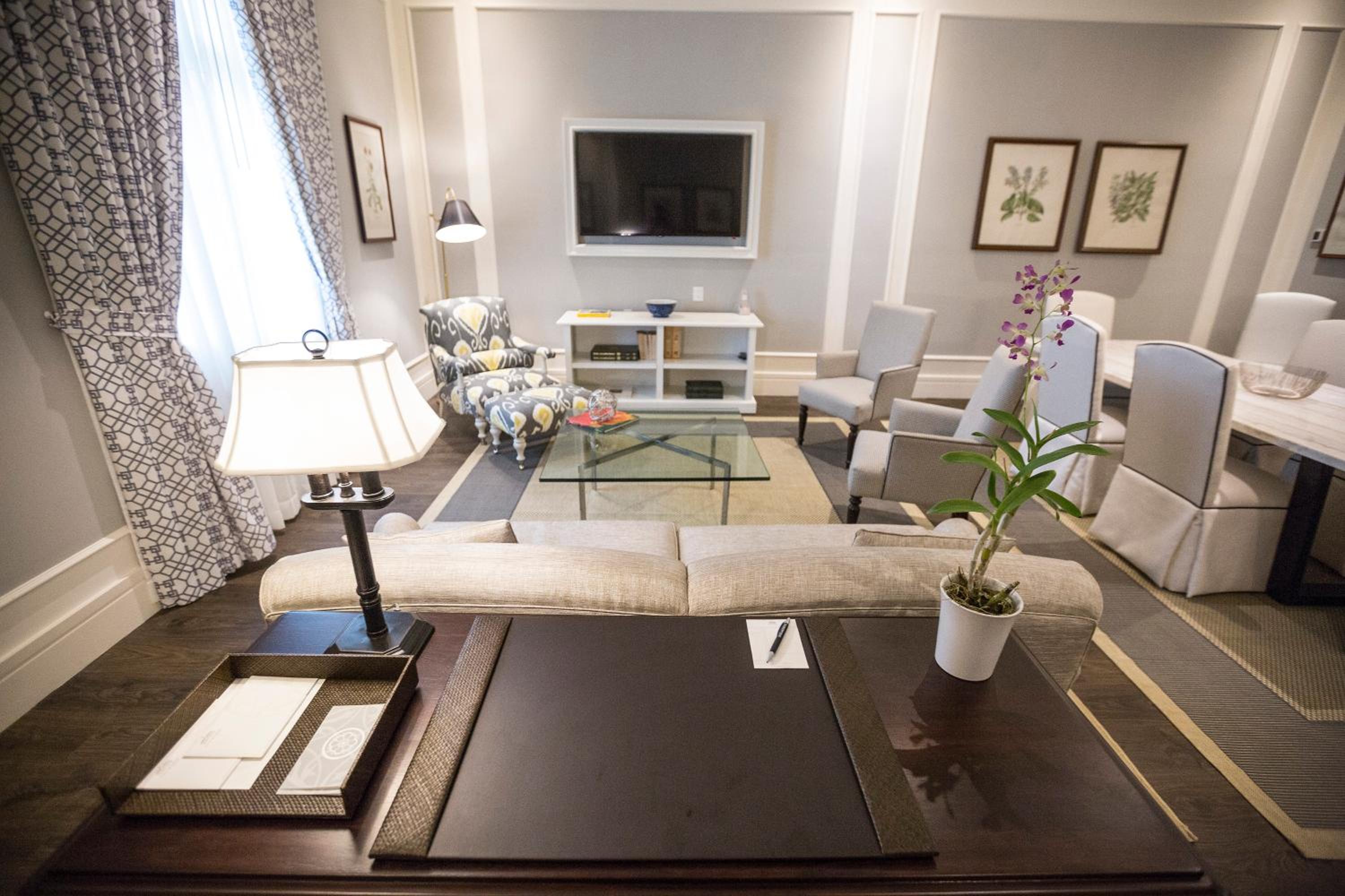 Presidential Suite photo 3