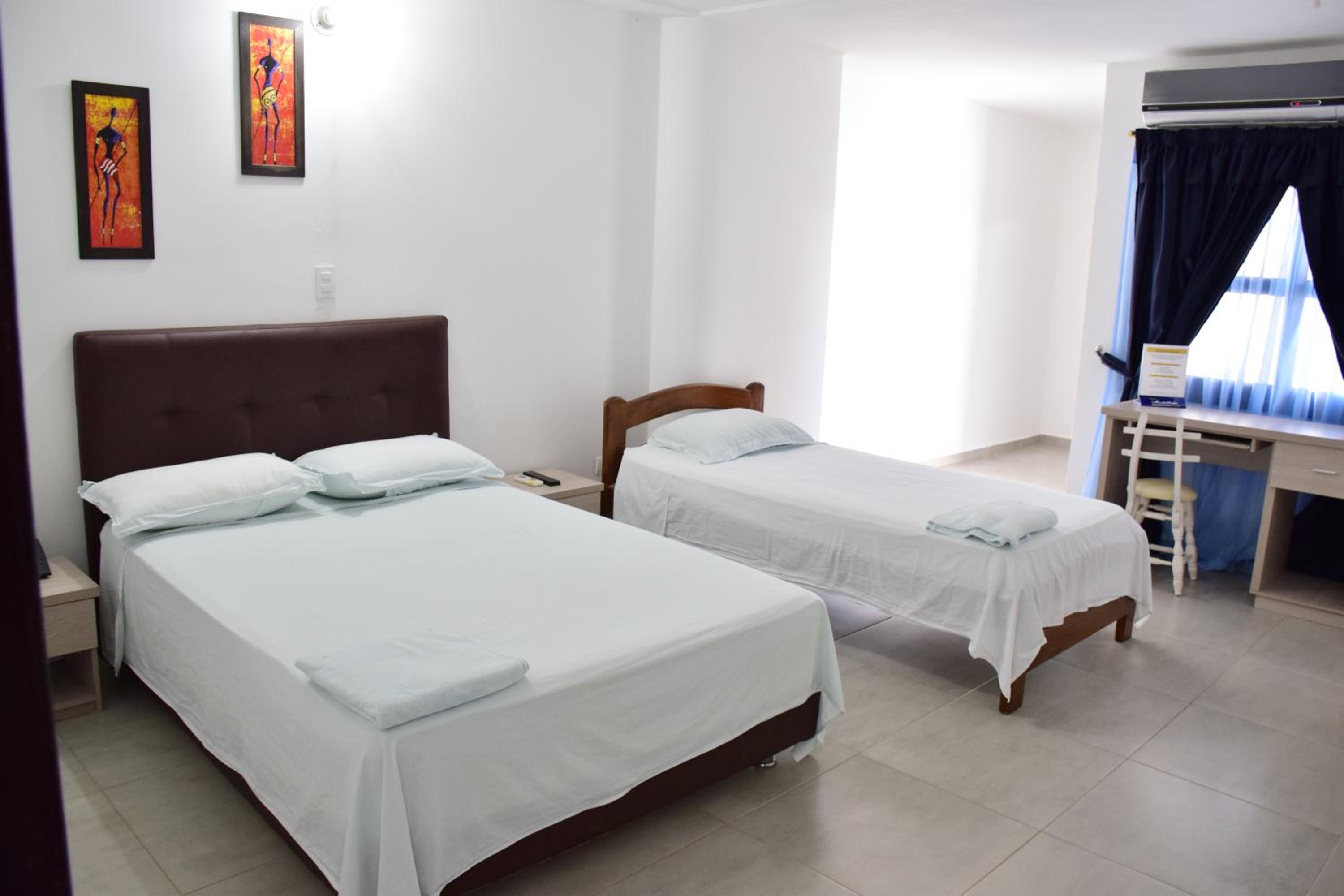 Standard Triple Room photo 2