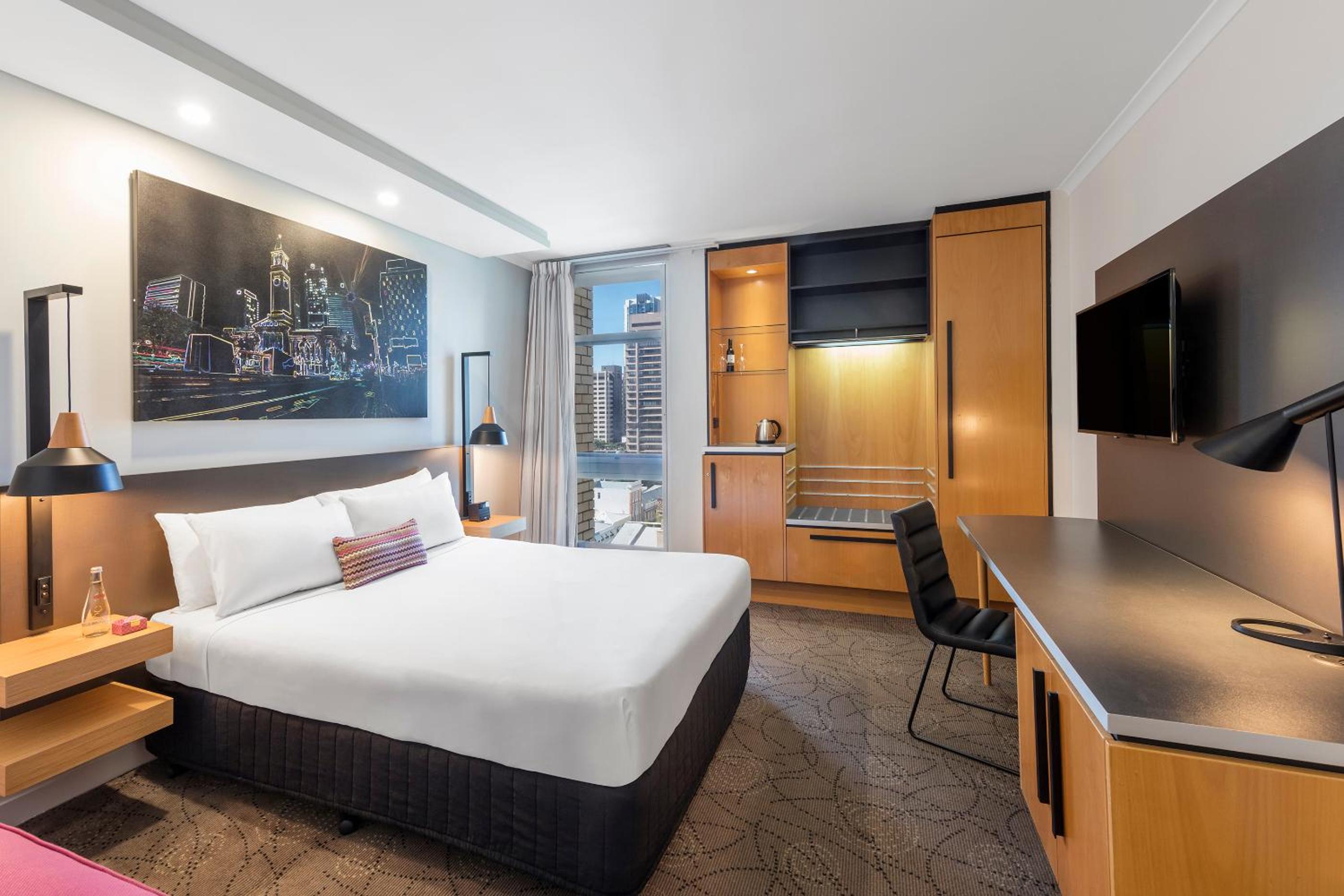 Privilege Queen Room