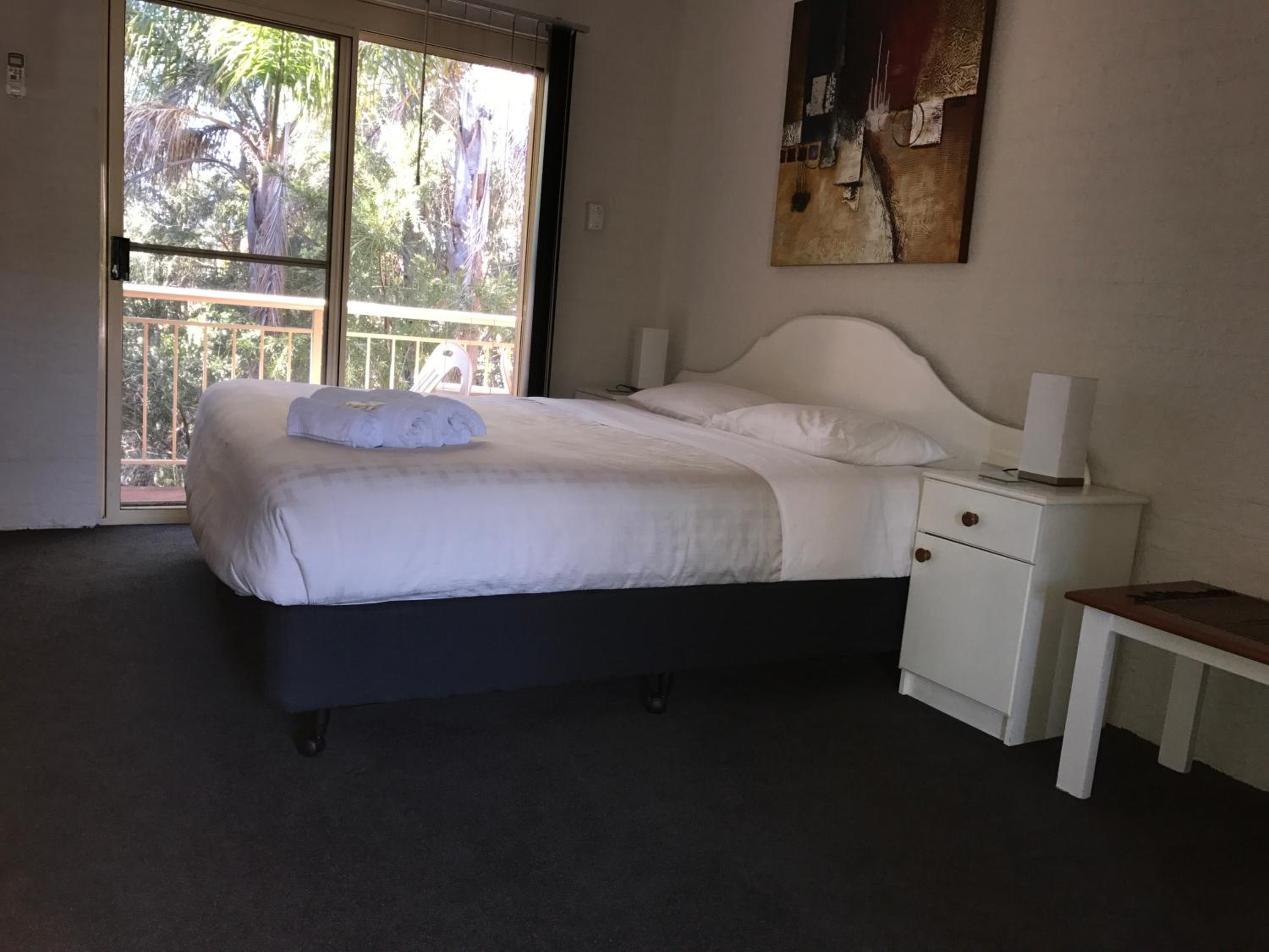 Suite - Photo 4