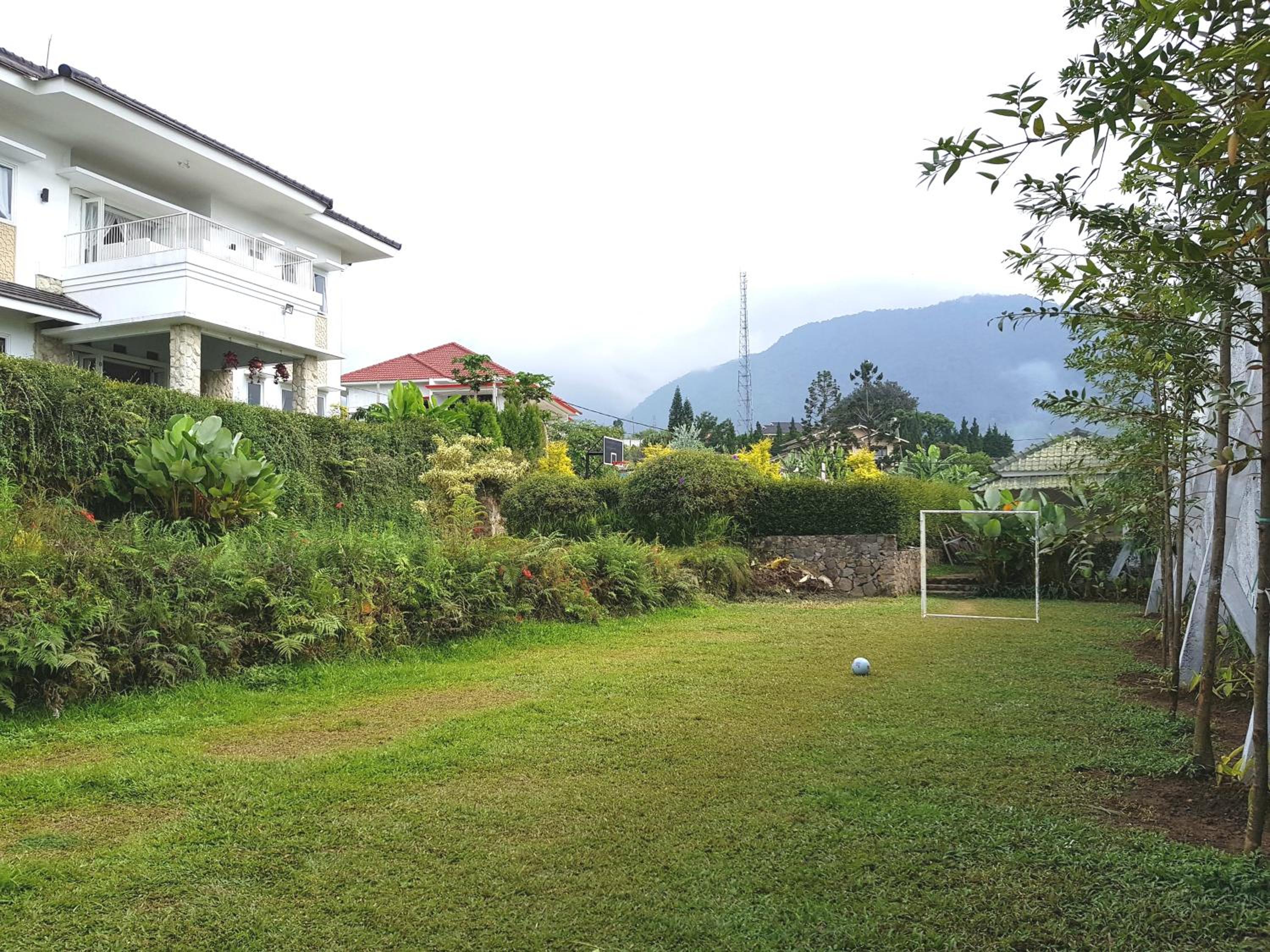 Villa with Private Pool - Photo 23