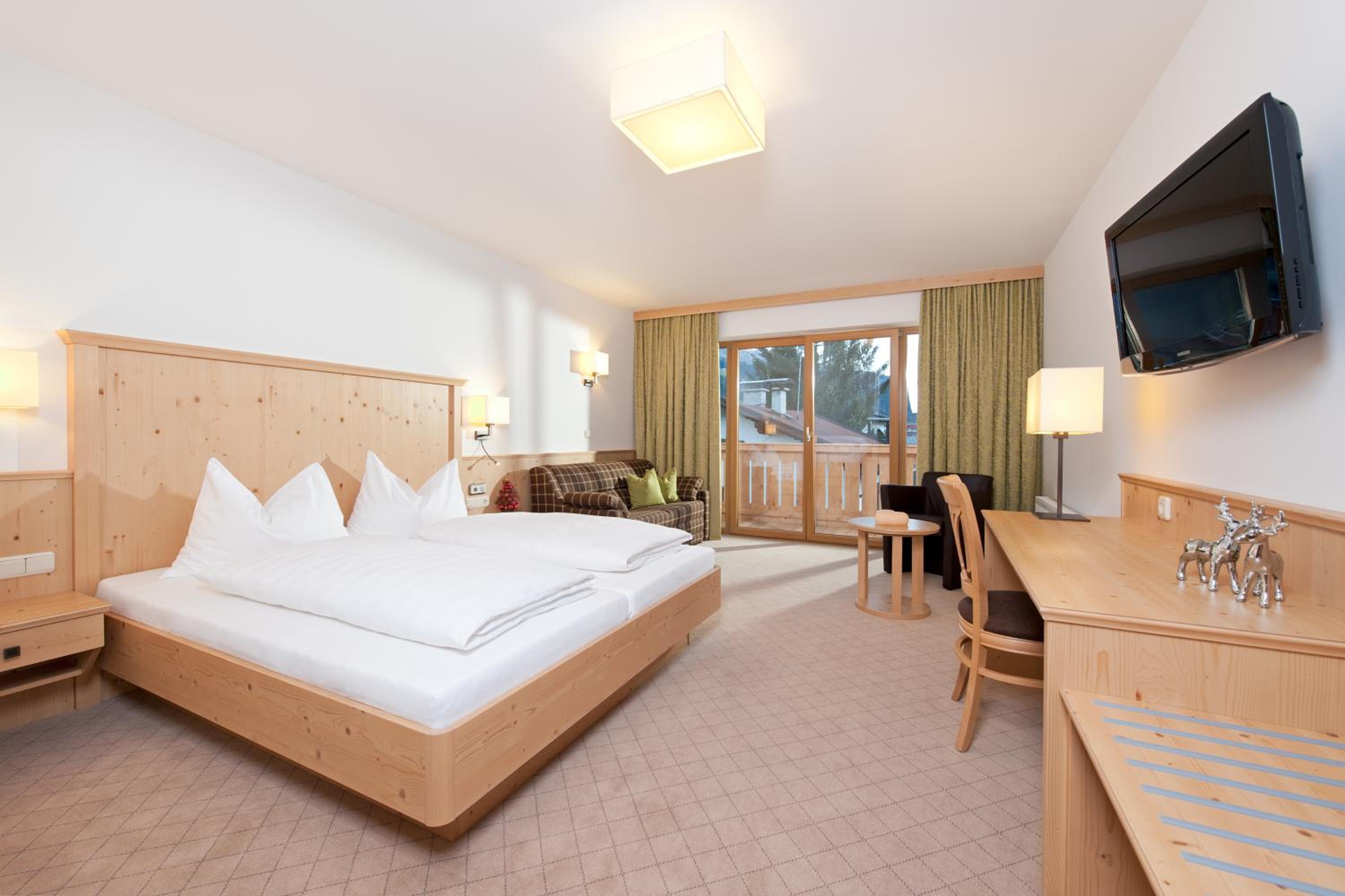 Double Room - Photo 5