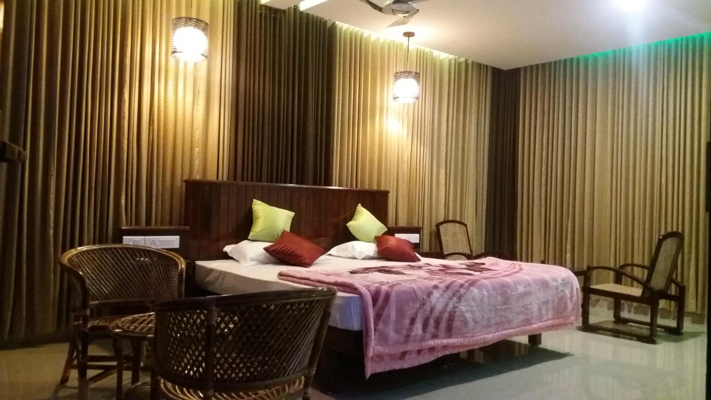 Superior Deluxe Double Room  photo 1
