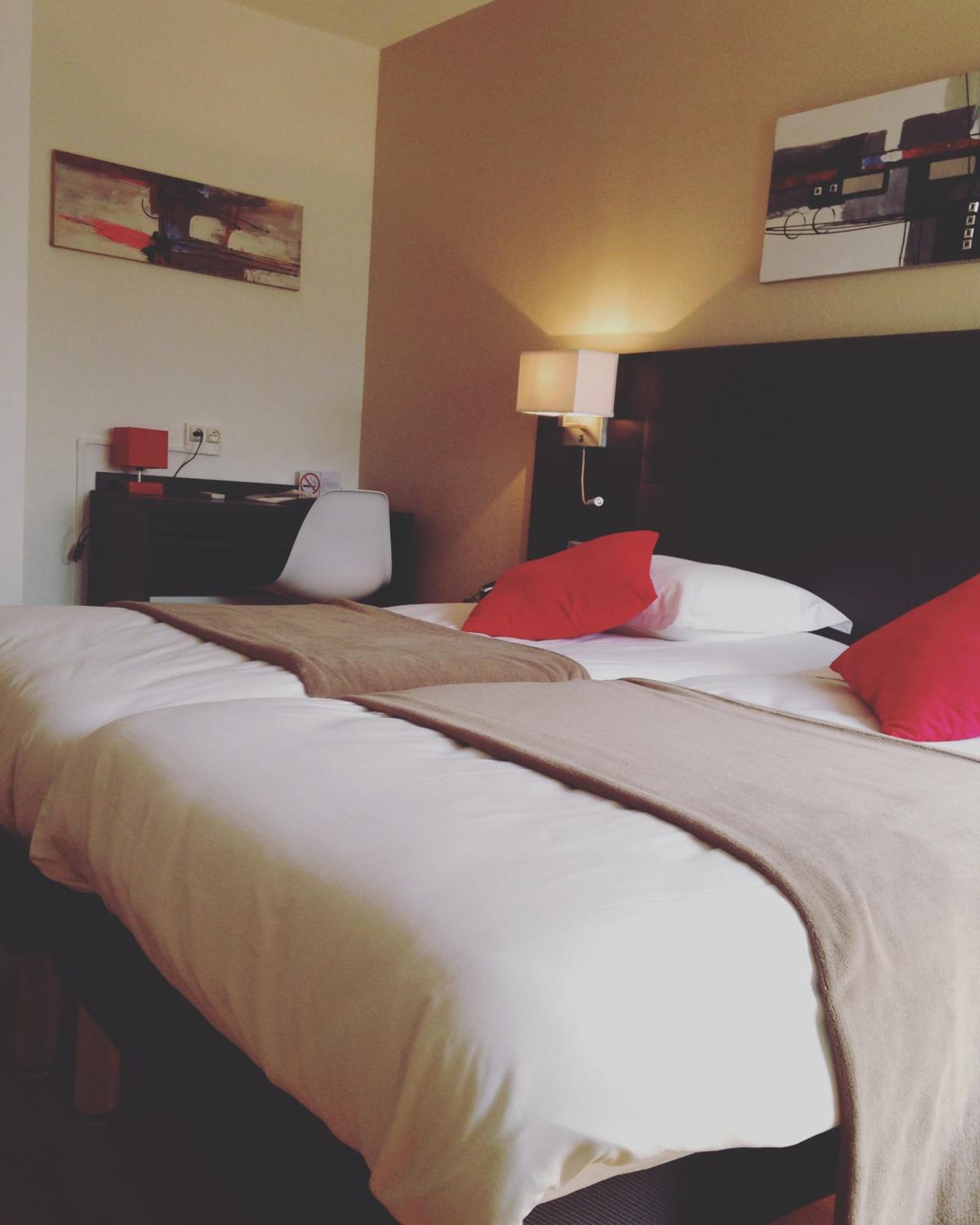 Superior Twin Room - Photo 4