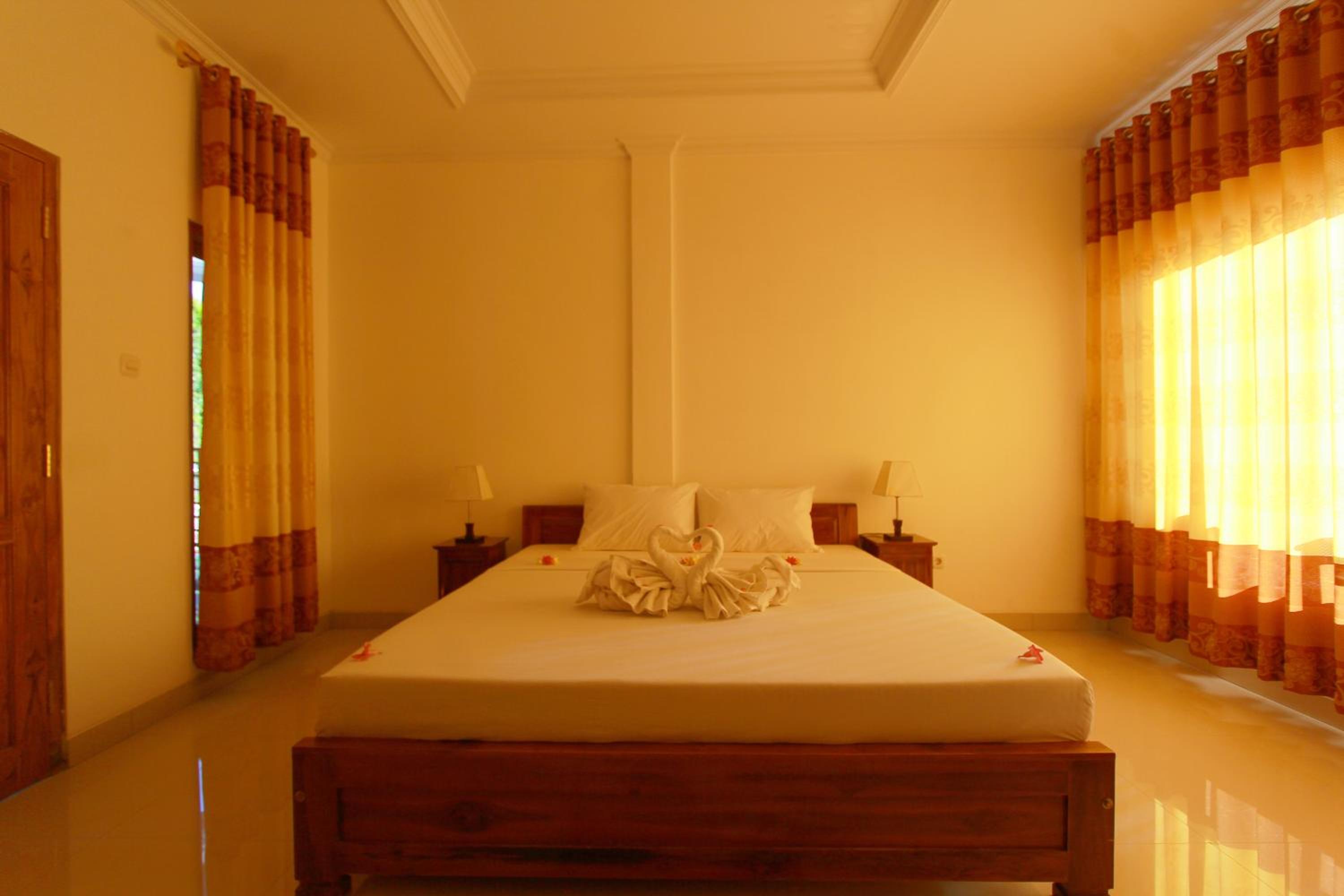 Deluxe Twin Room - Photo 2