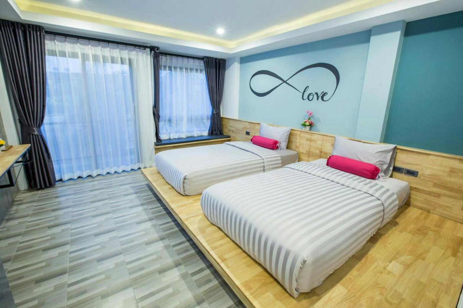 Superior Twin Room photo 2