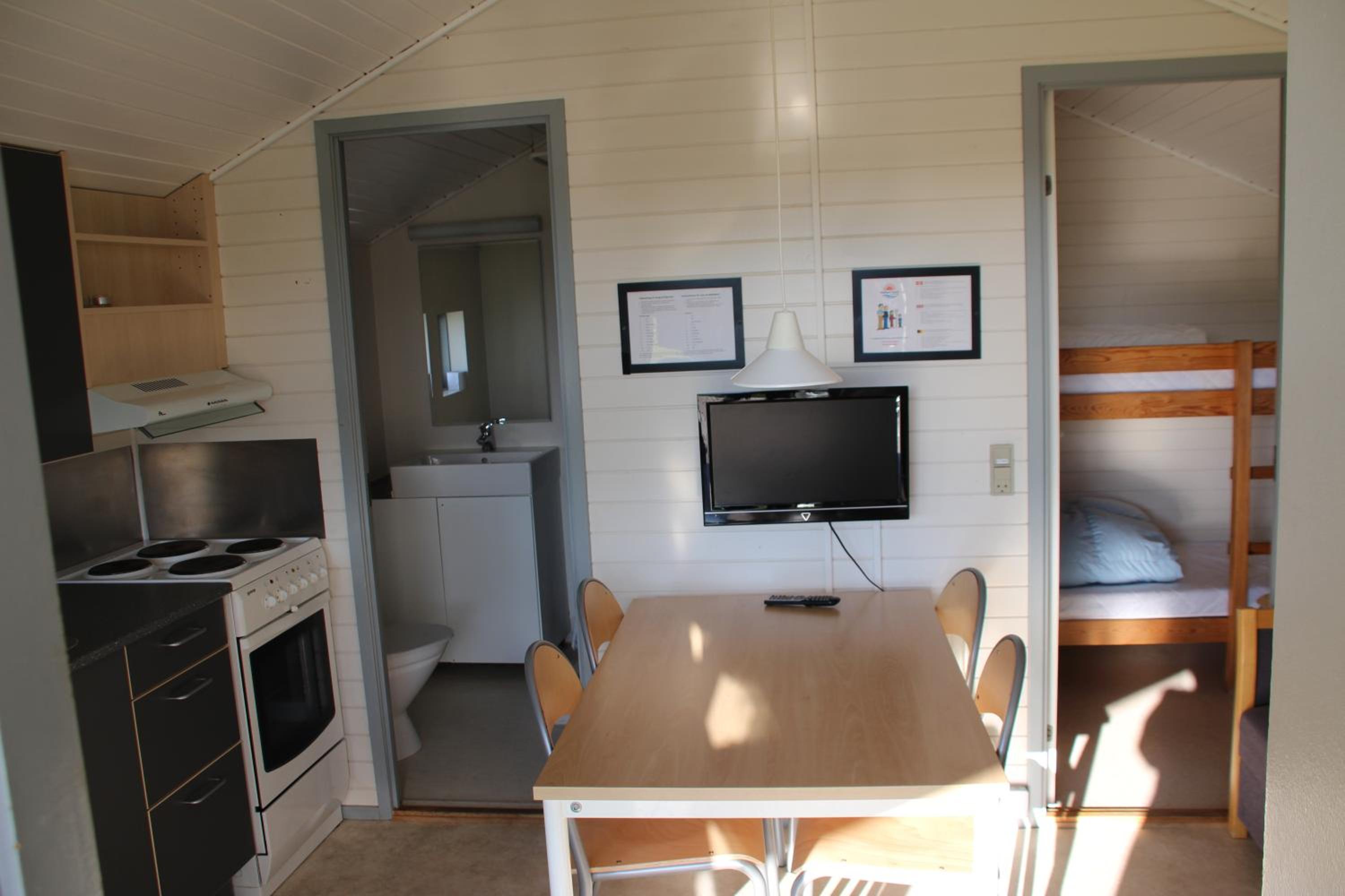 Superior Cottage (4 Adults)