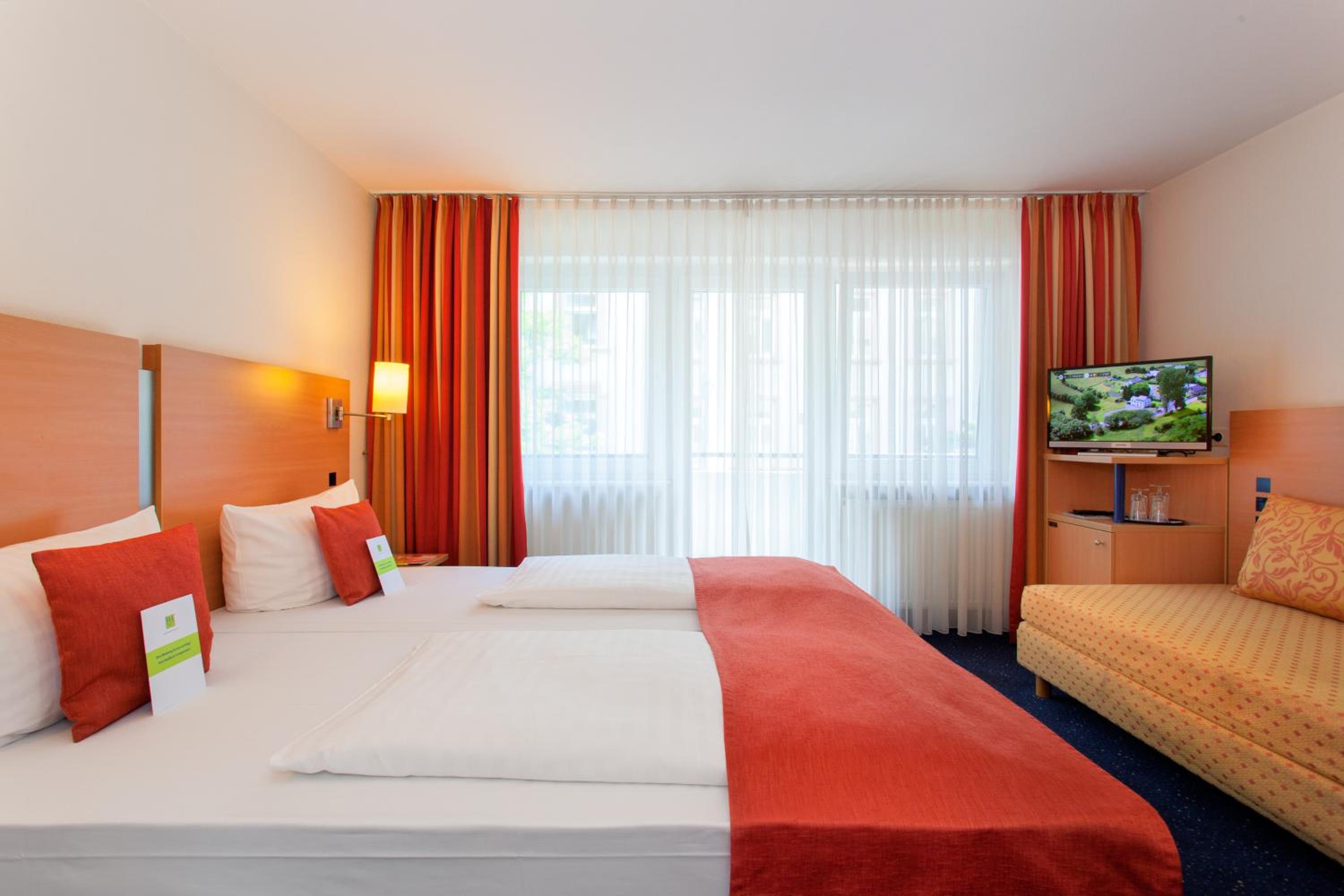 Double Room - Photo 4