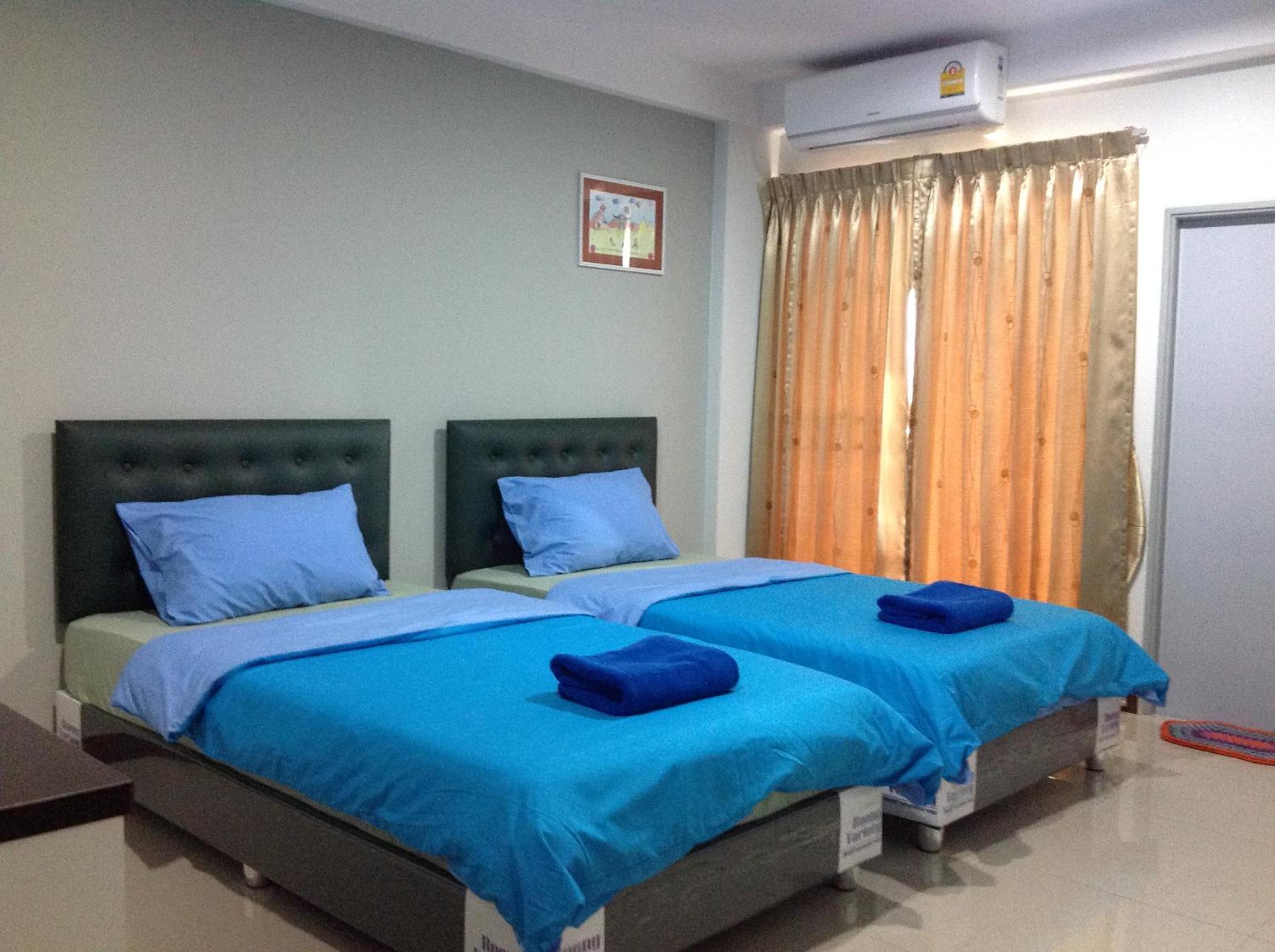Standard Twin Room photo 3