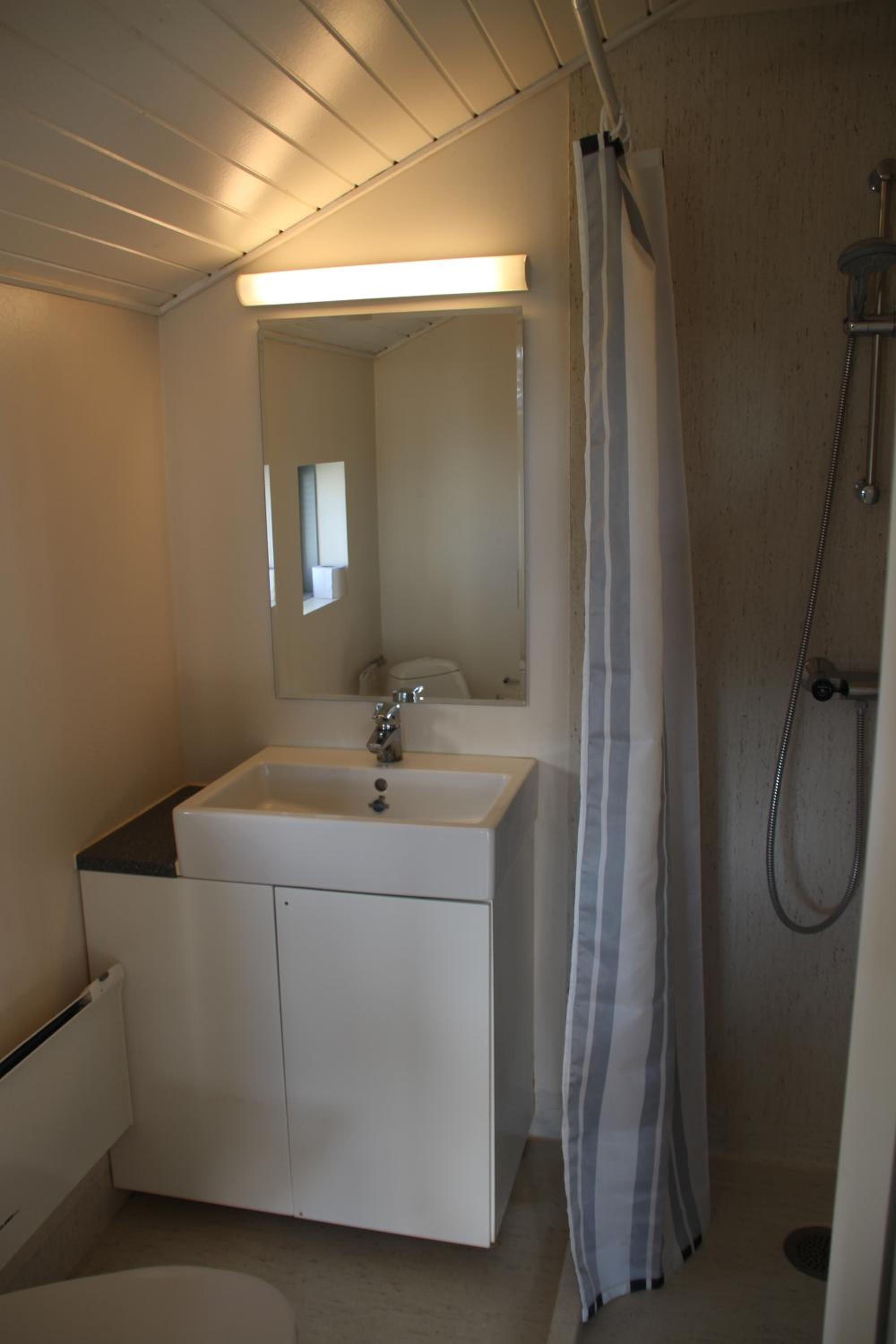 Superior Cottage (4 Adults)