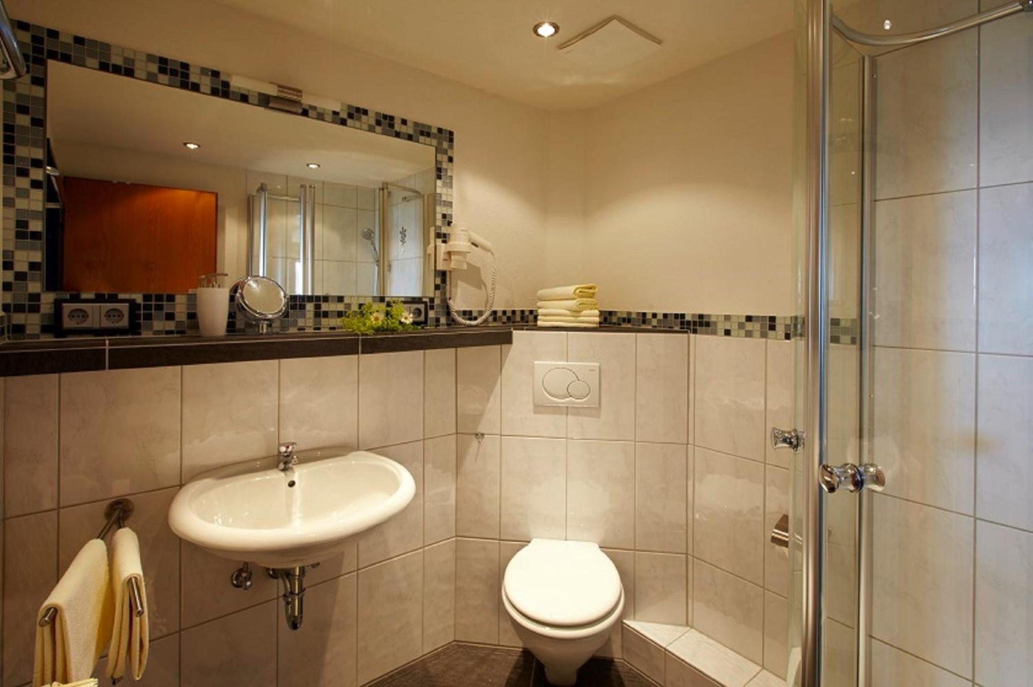 Single Room with Balcony photo 2