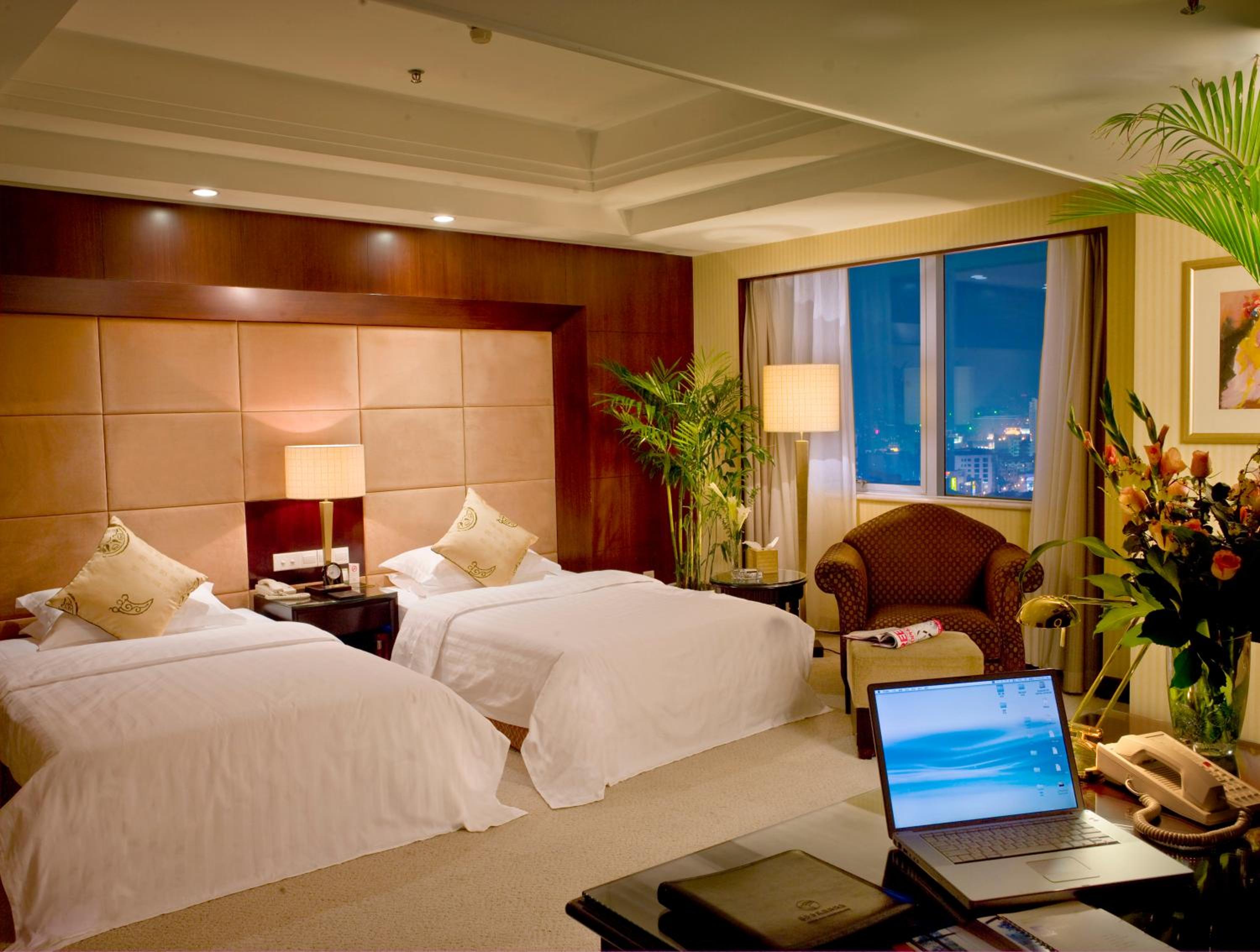 Deluxe Twin Room - Photo 1