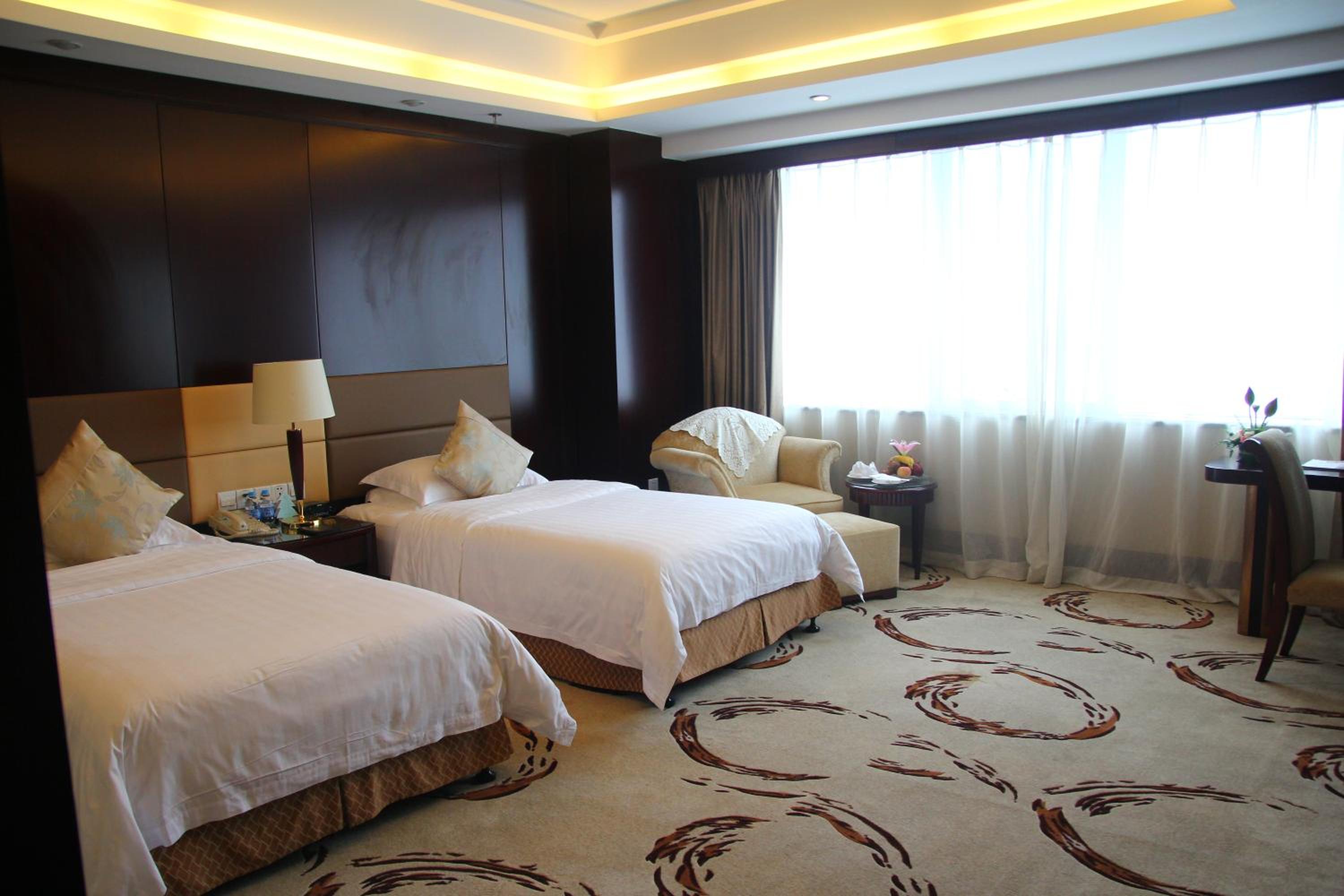 Deluxe Twin Room - Photo 6