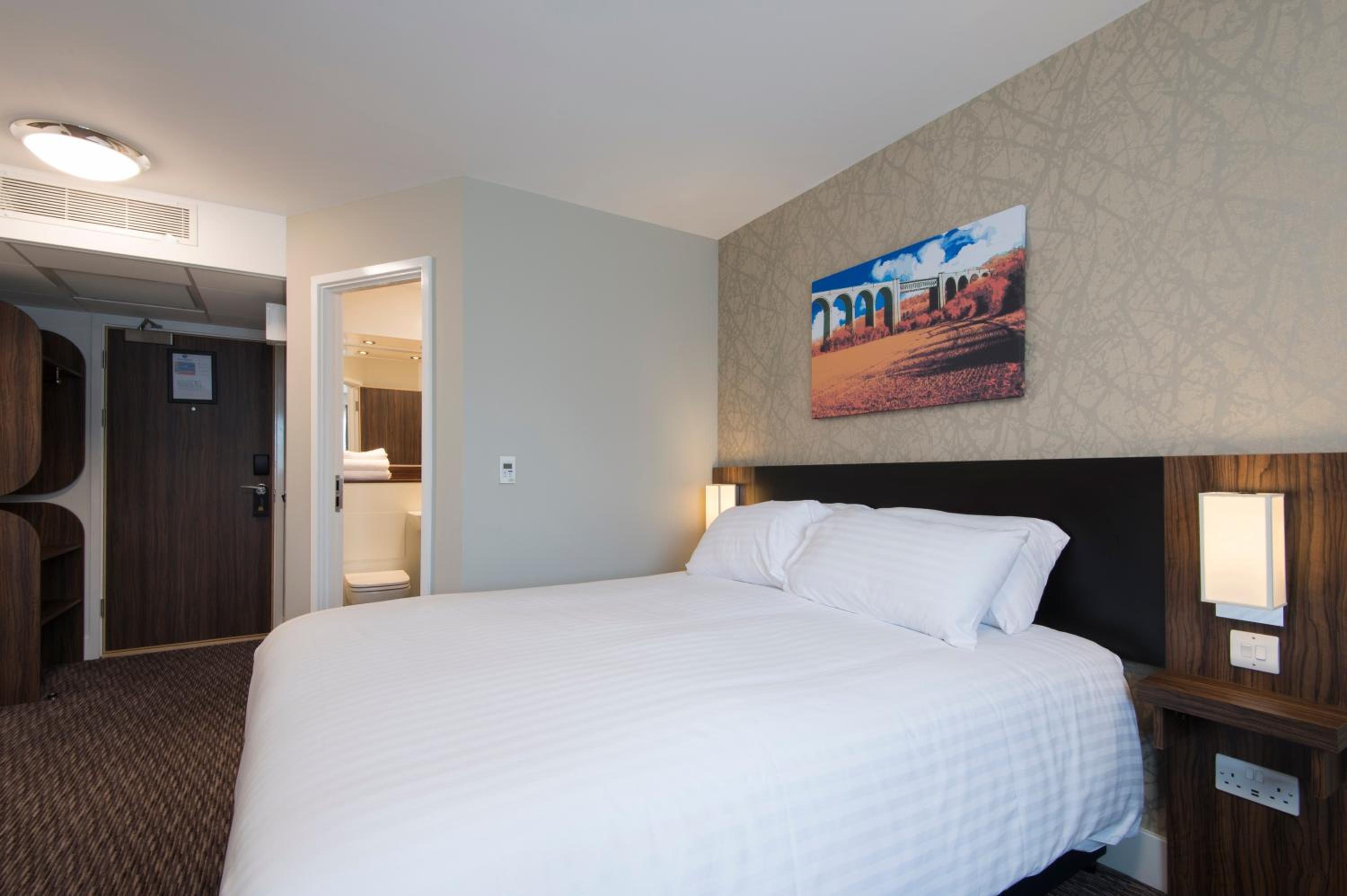 Double Room - Photo 2