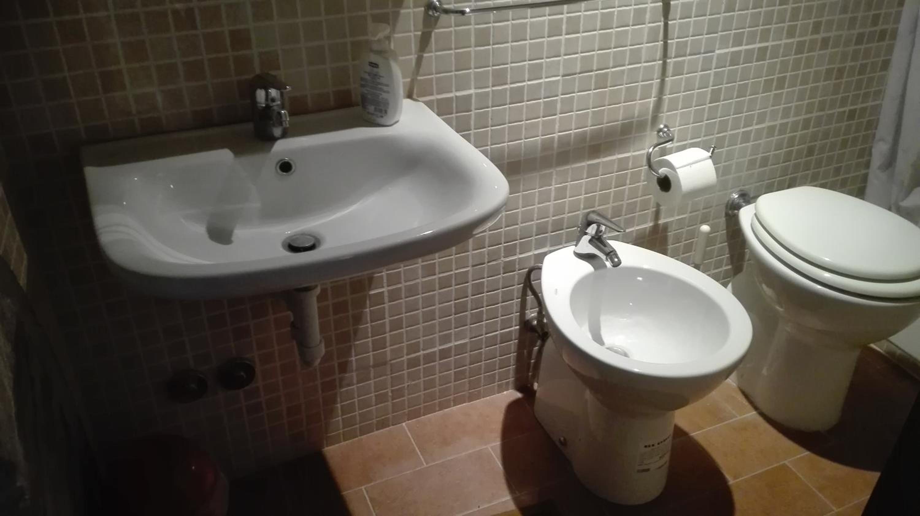 Double Room with Private Bathroom photo 3