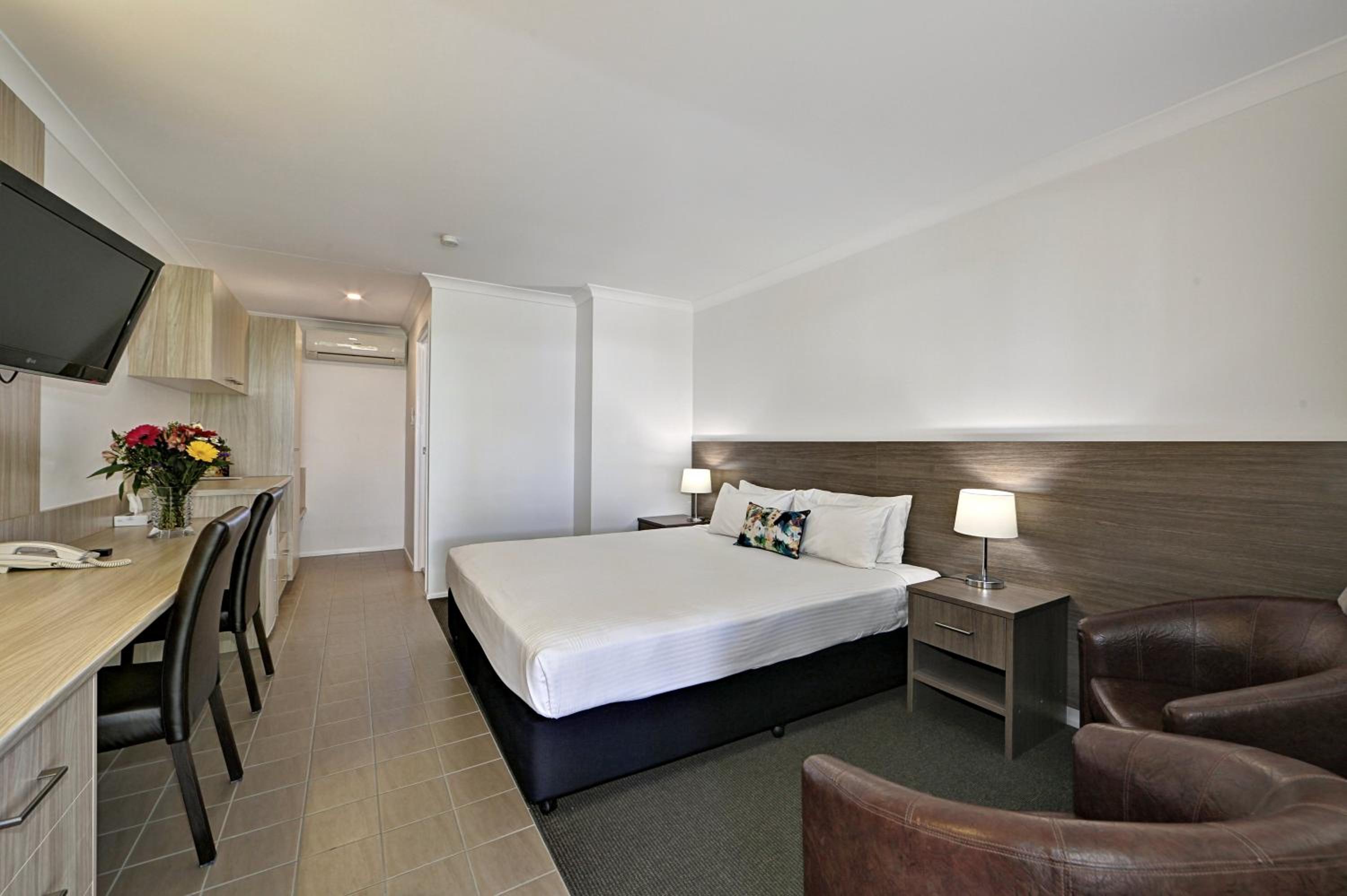 Executive King Room - Photo 5