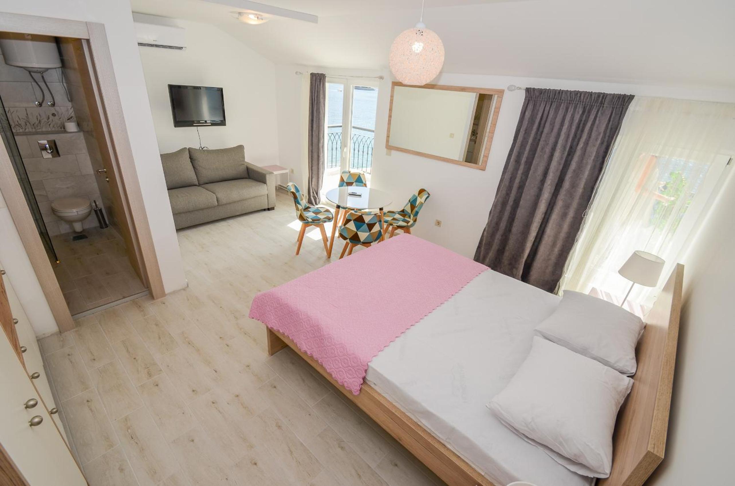 Deluxe Double Room With Sea View