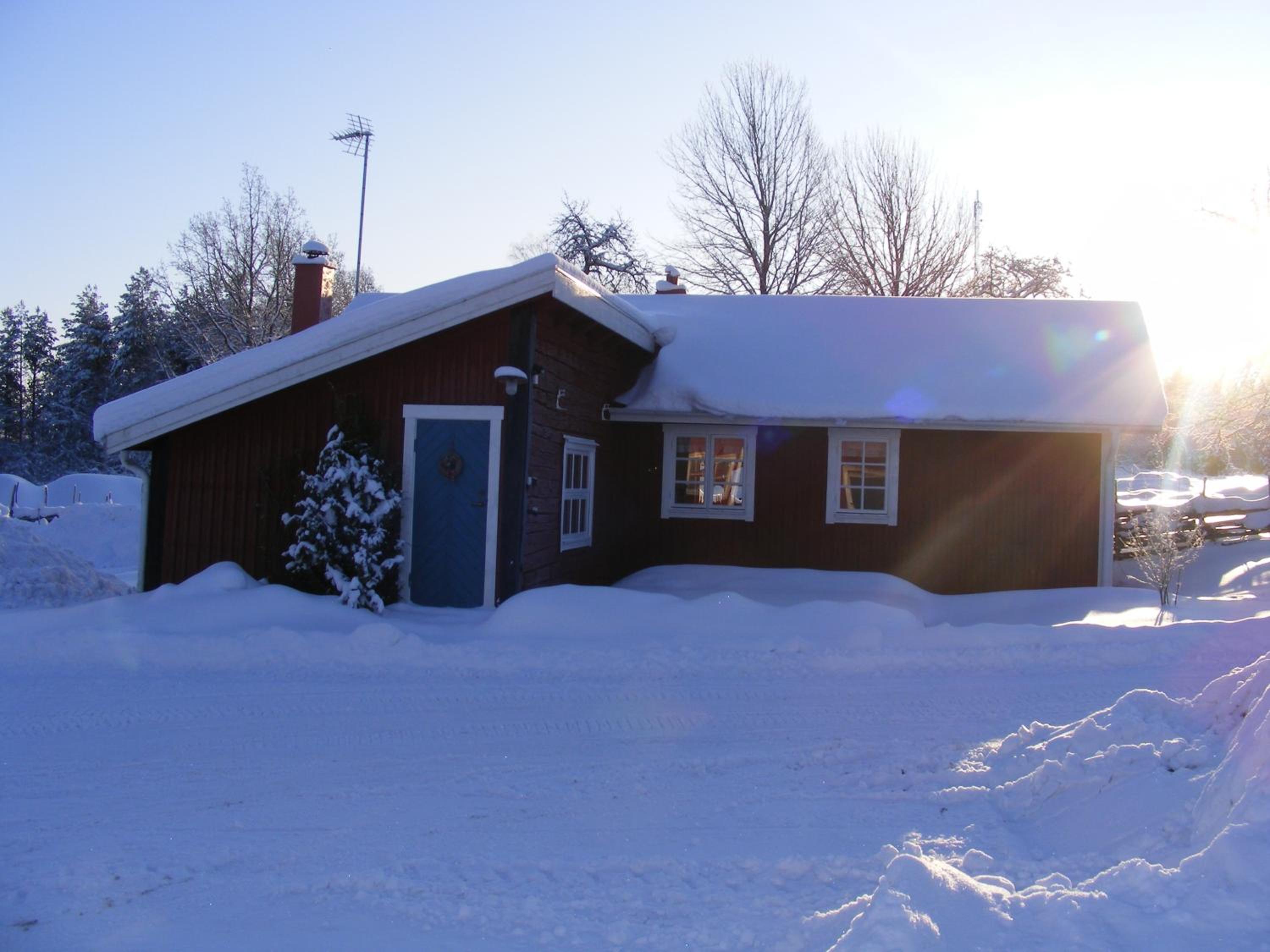 Two-Bedroom Cottage with Sauna