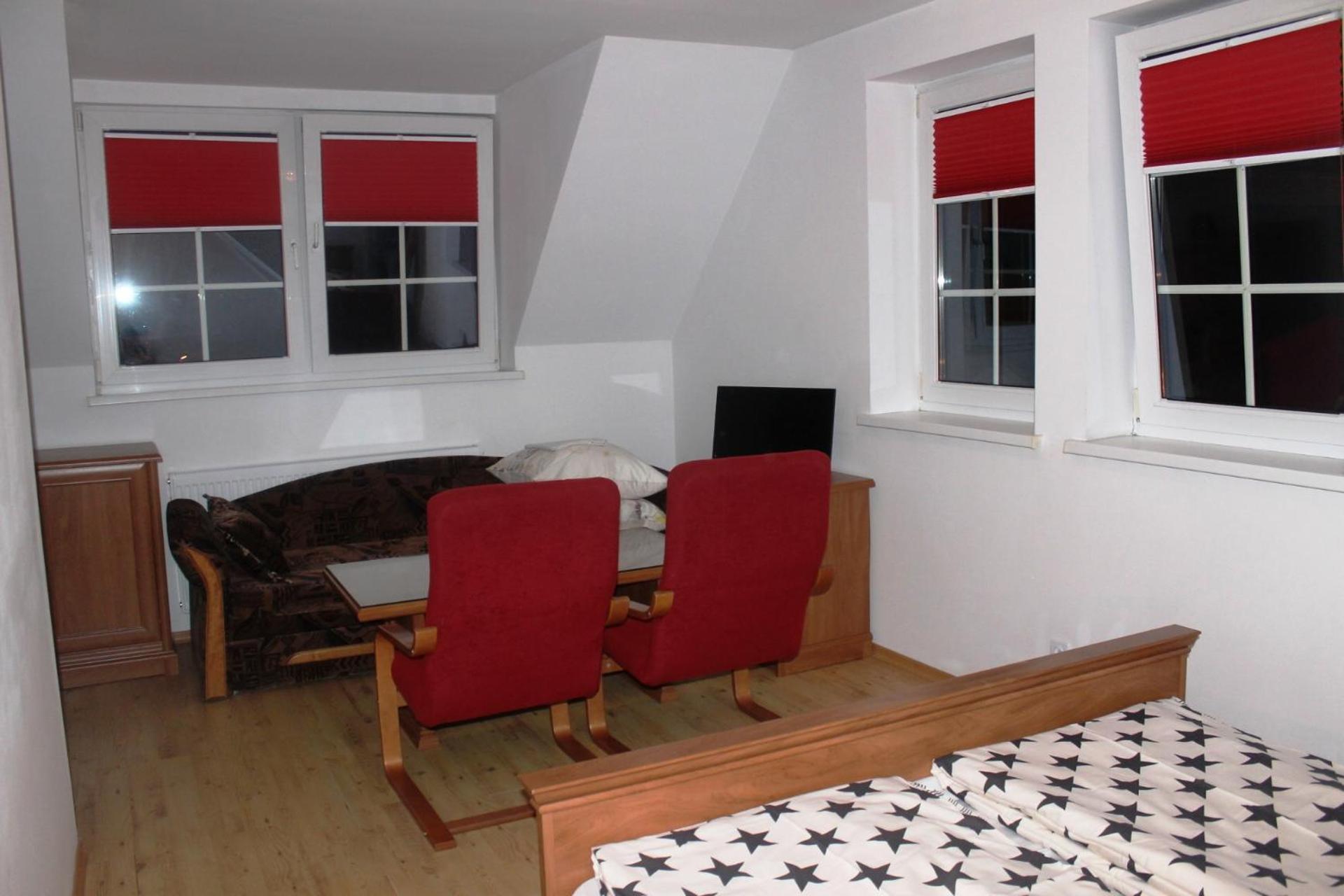 Family Room - Attic photo 3