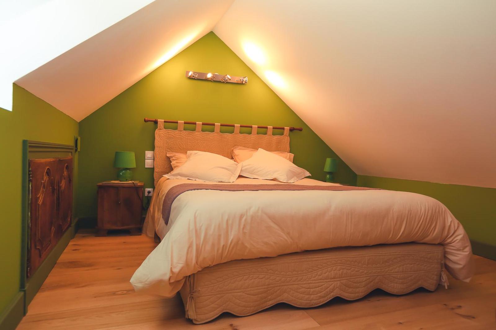 Queen Room - Photo 2