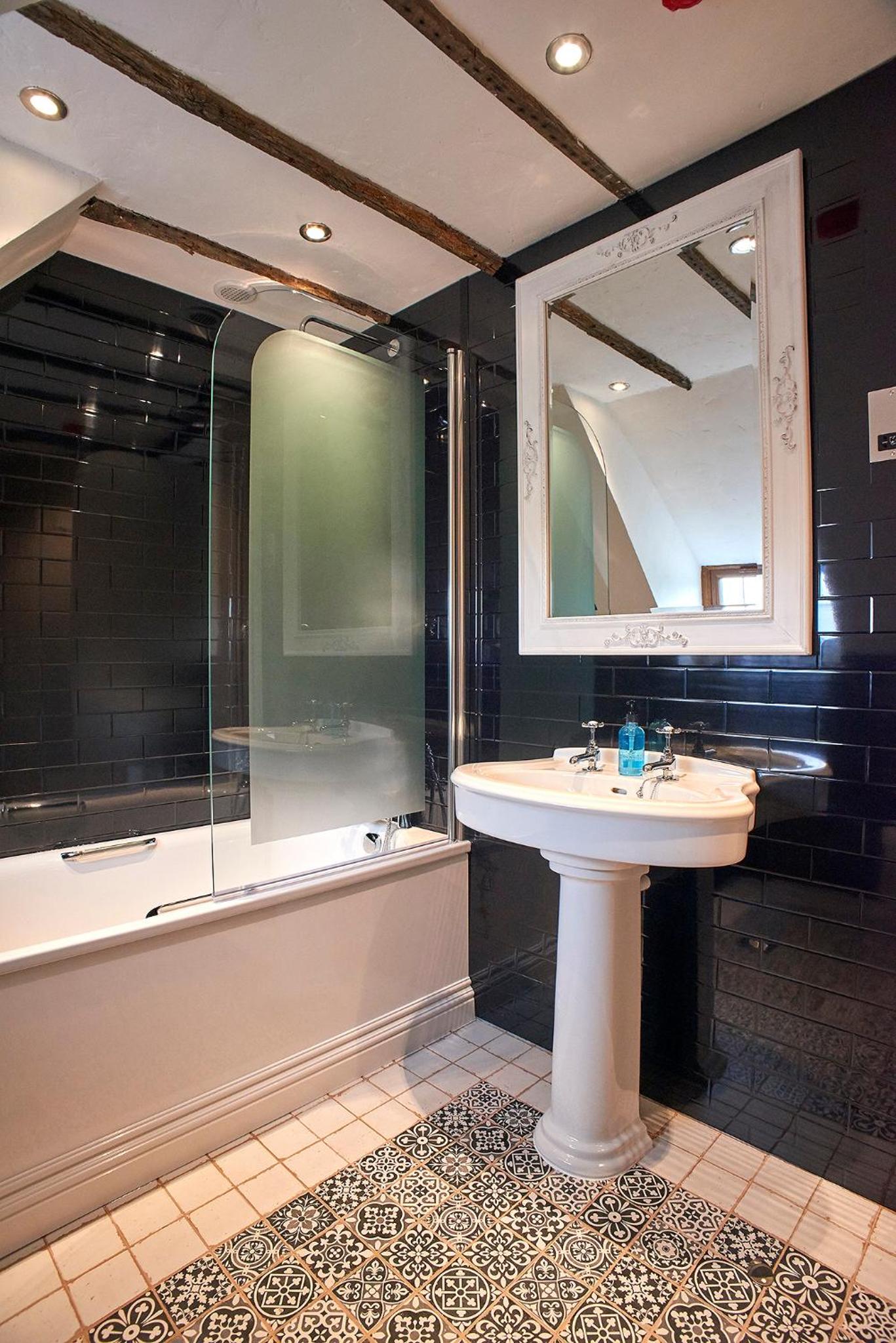 Superior Double Room - Photo 2
