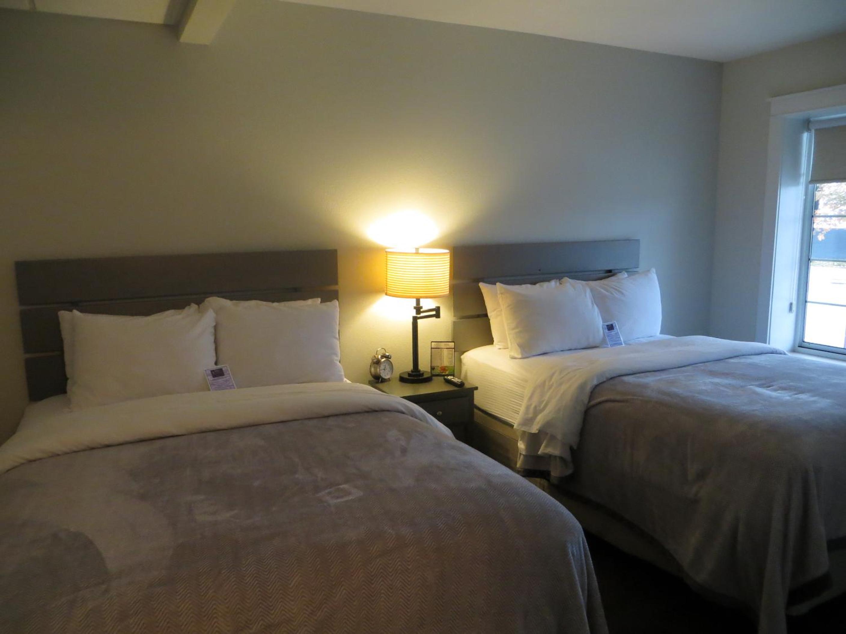 Double Room - Photo 6
