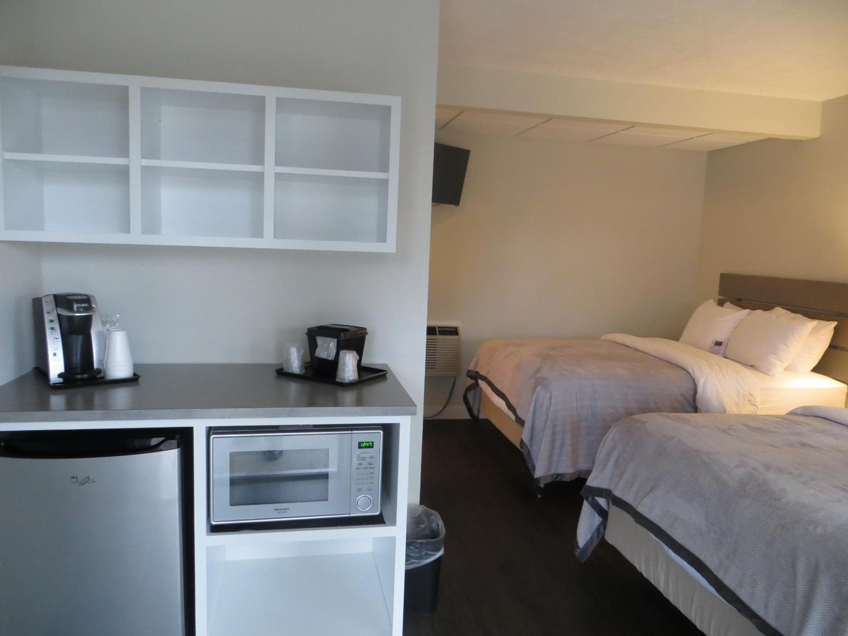 Double Room - Photo 12