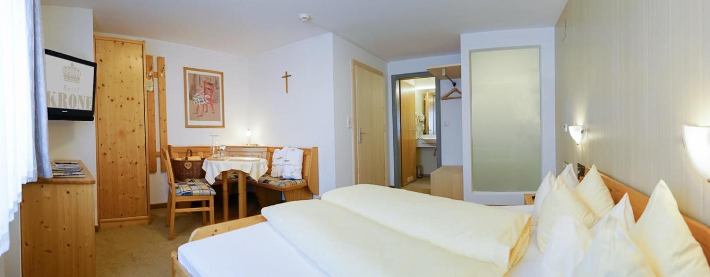 Economy Double Room photo 2
