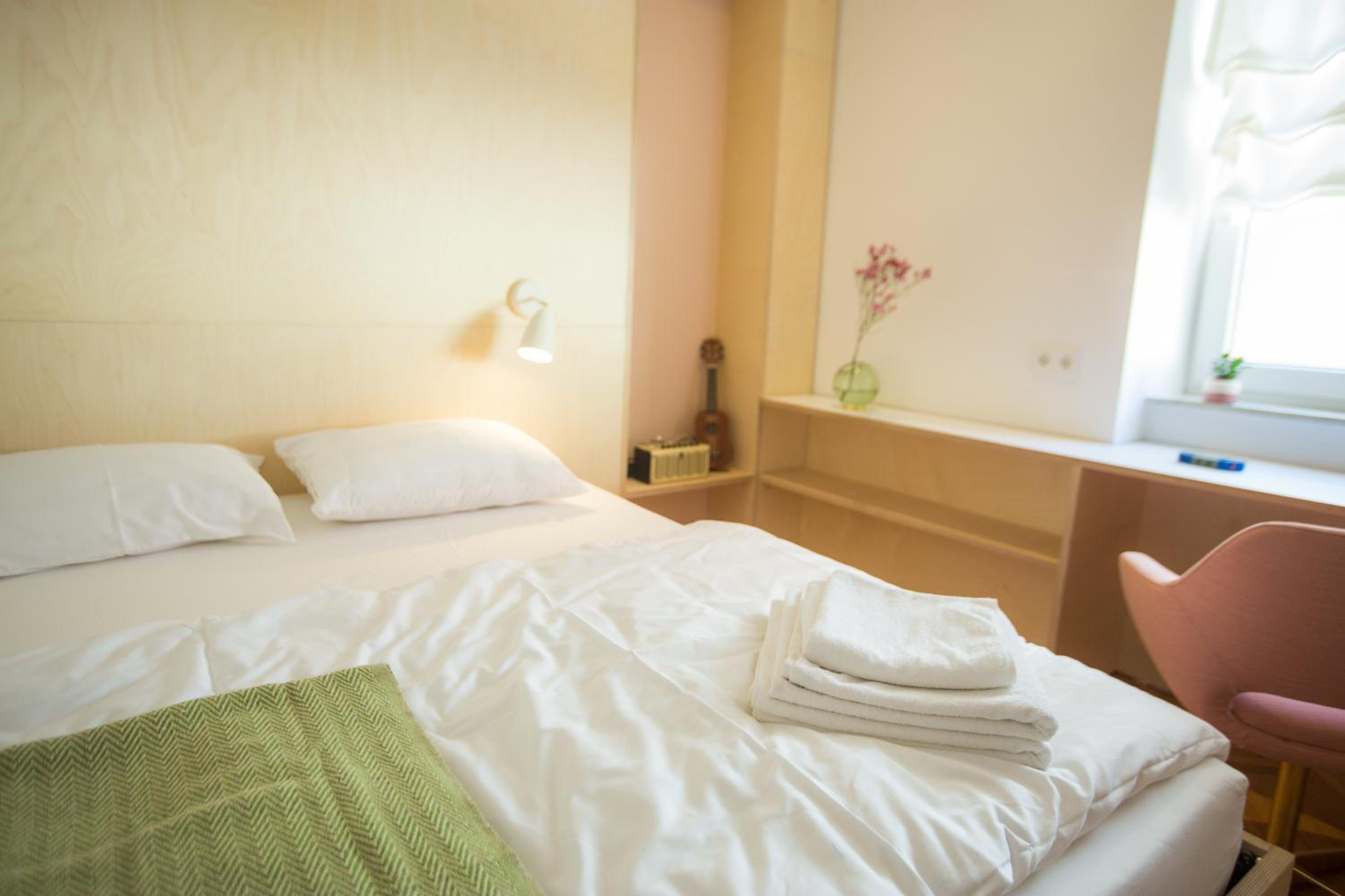 Studio Apartment - Photo 10