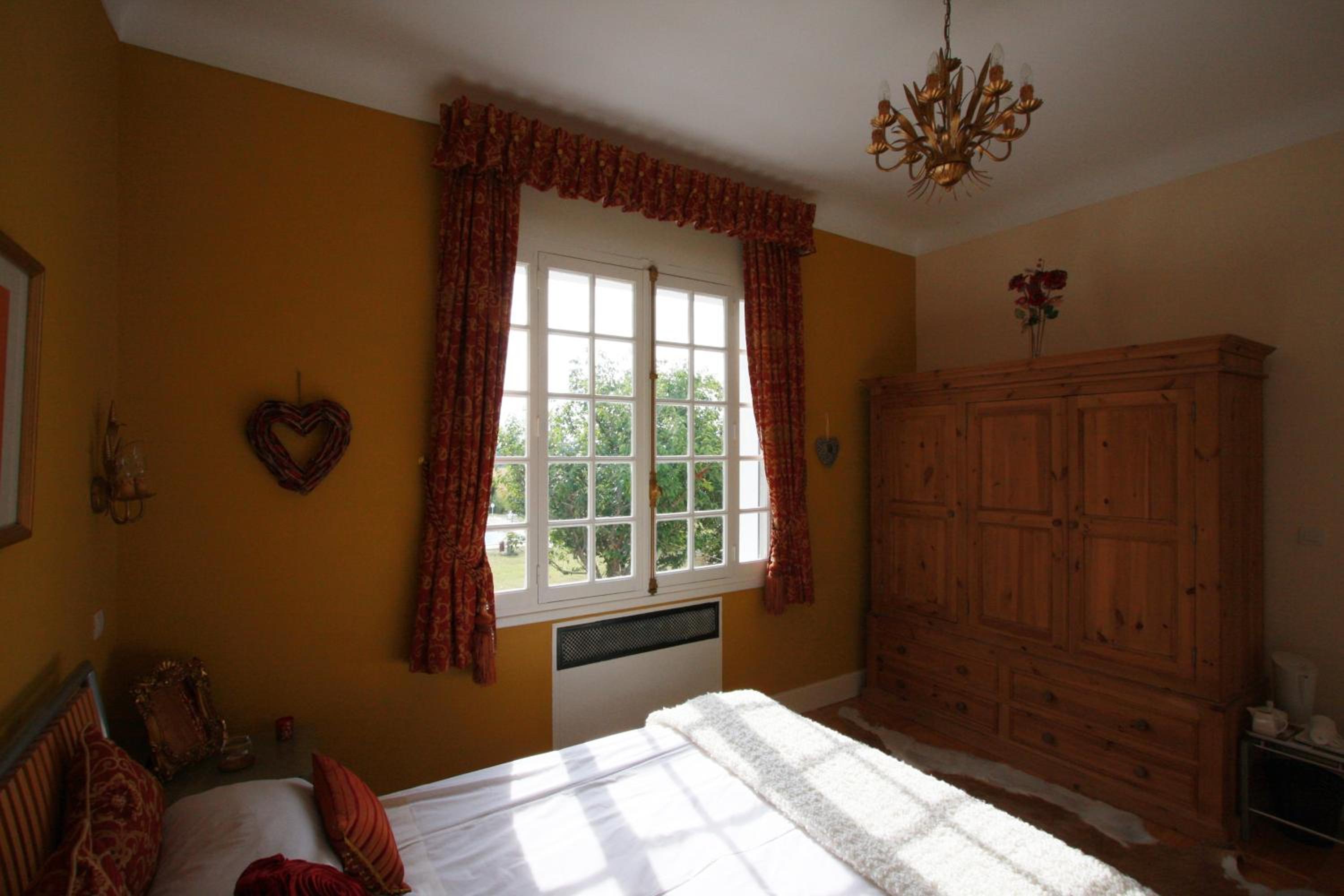 Standard Double Room photo 3