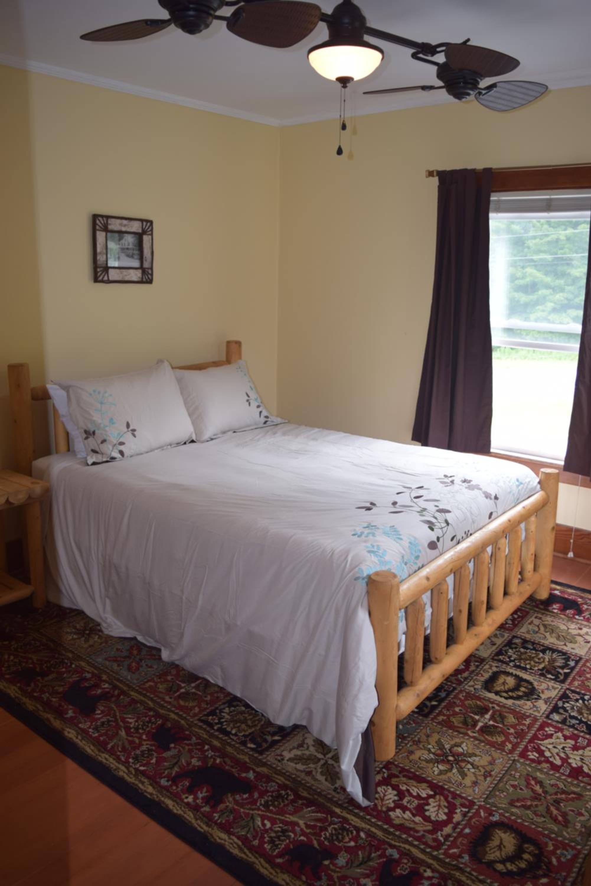 Standard King Room photo 1