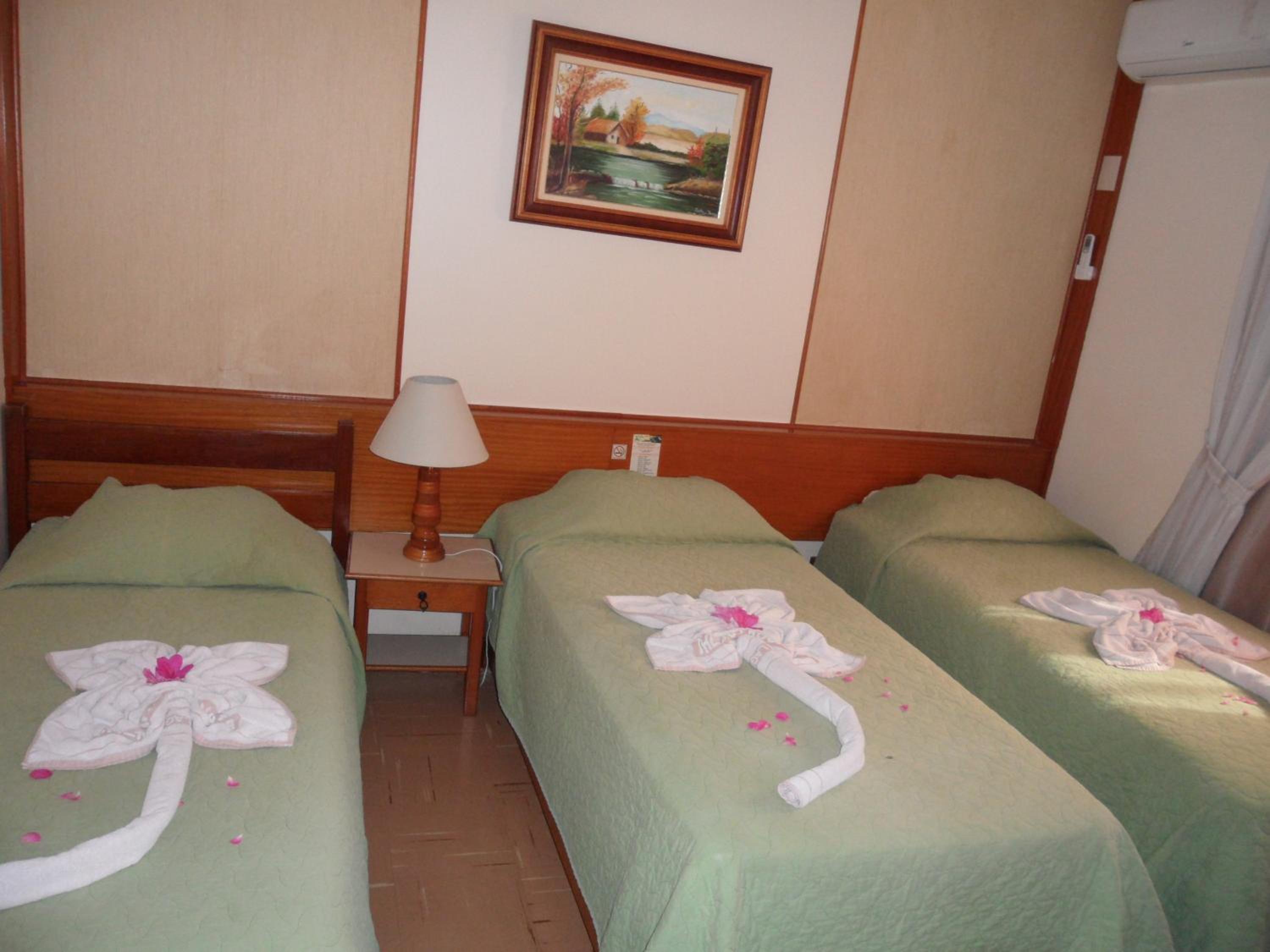 Deluxe Triple Room