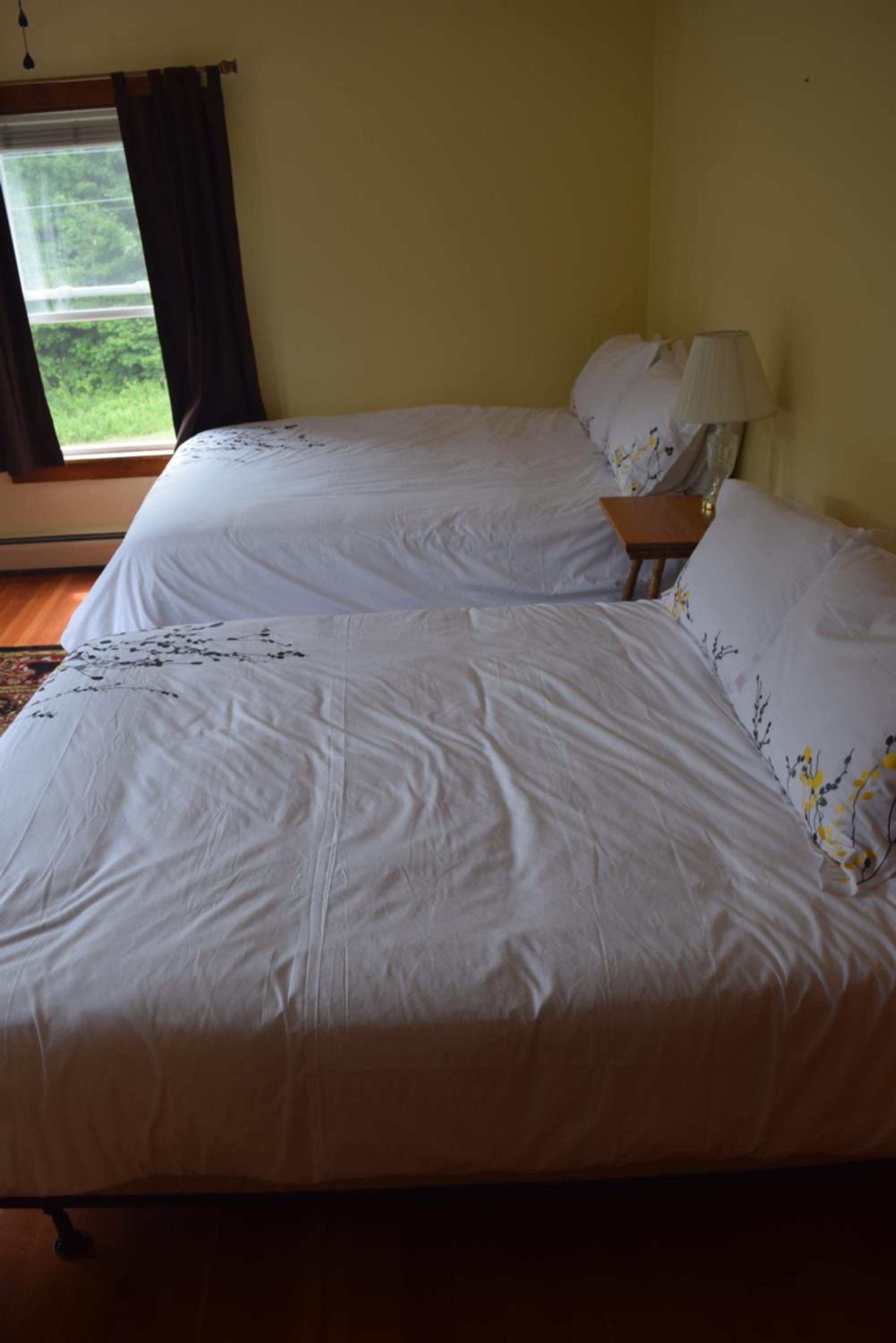 Standard Queen Room with Two Queen Beds photo 1