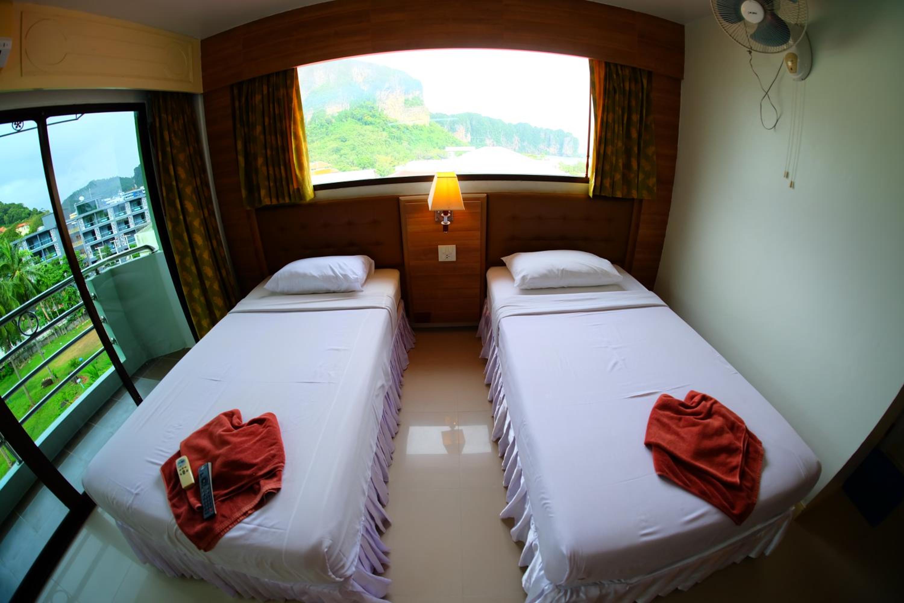 Twin Room with View photo 2